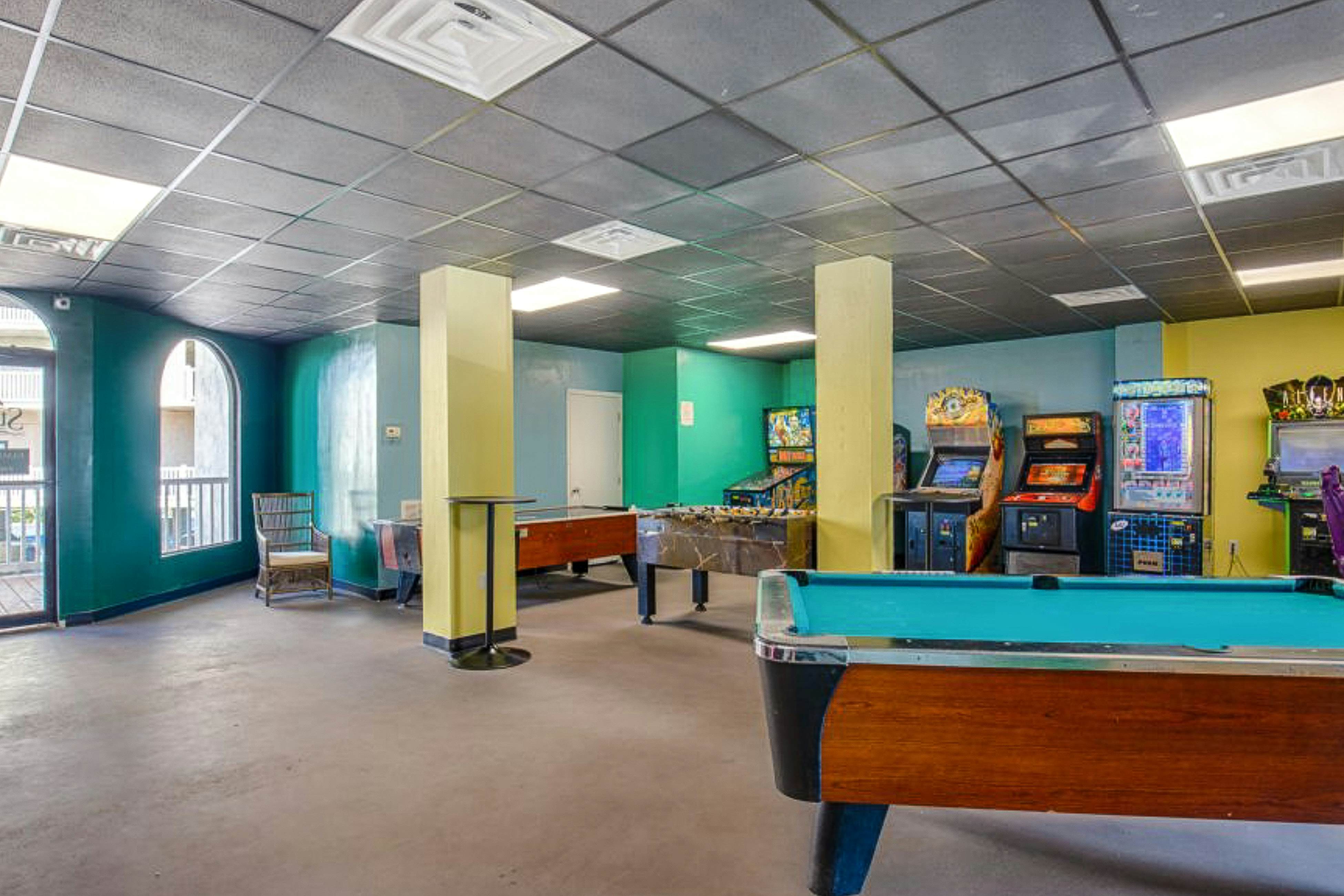 NTBSR1203 St Regis 1203- Just Beachy