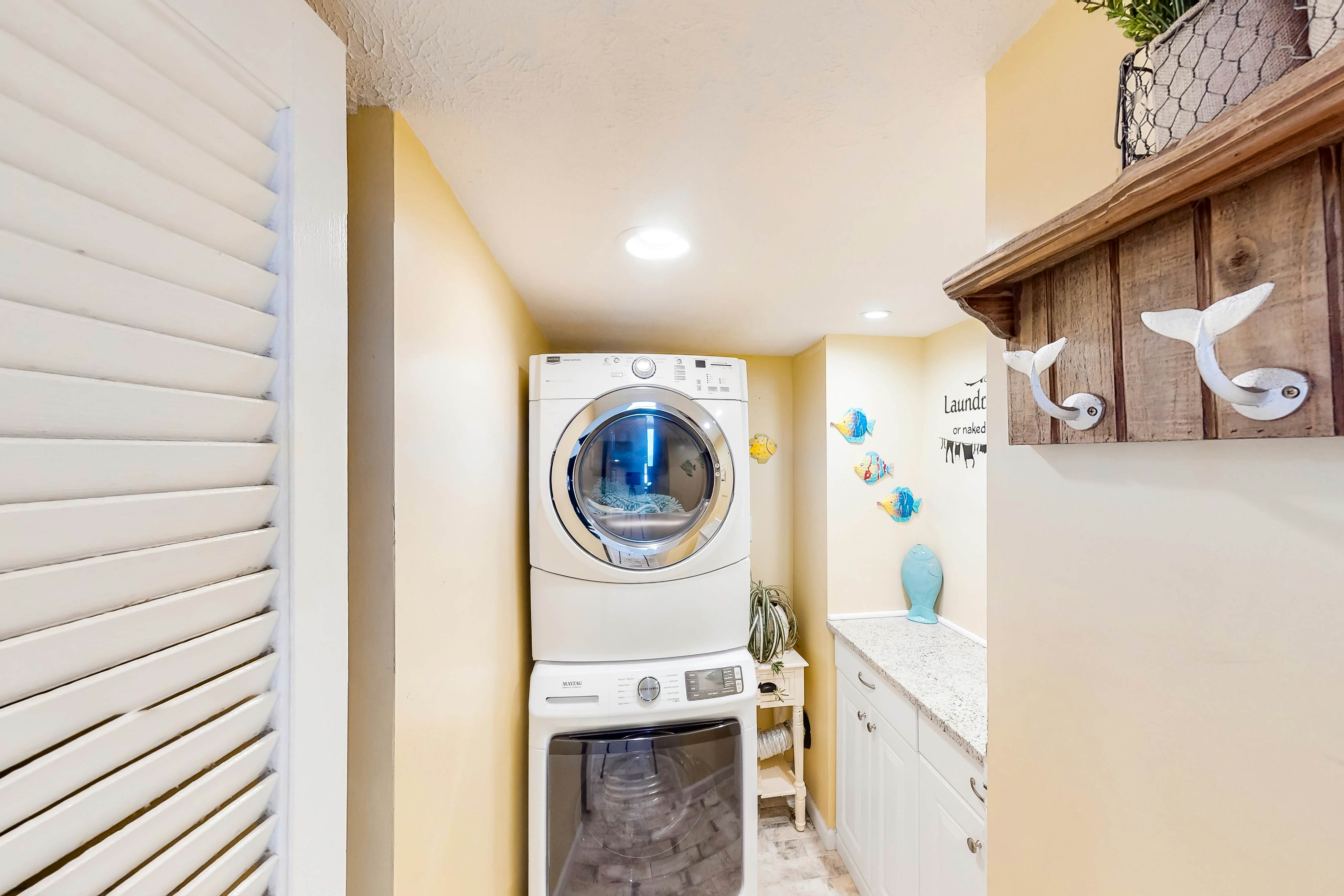 NTBSR1107 St Regis 1107- The Oceans Edge