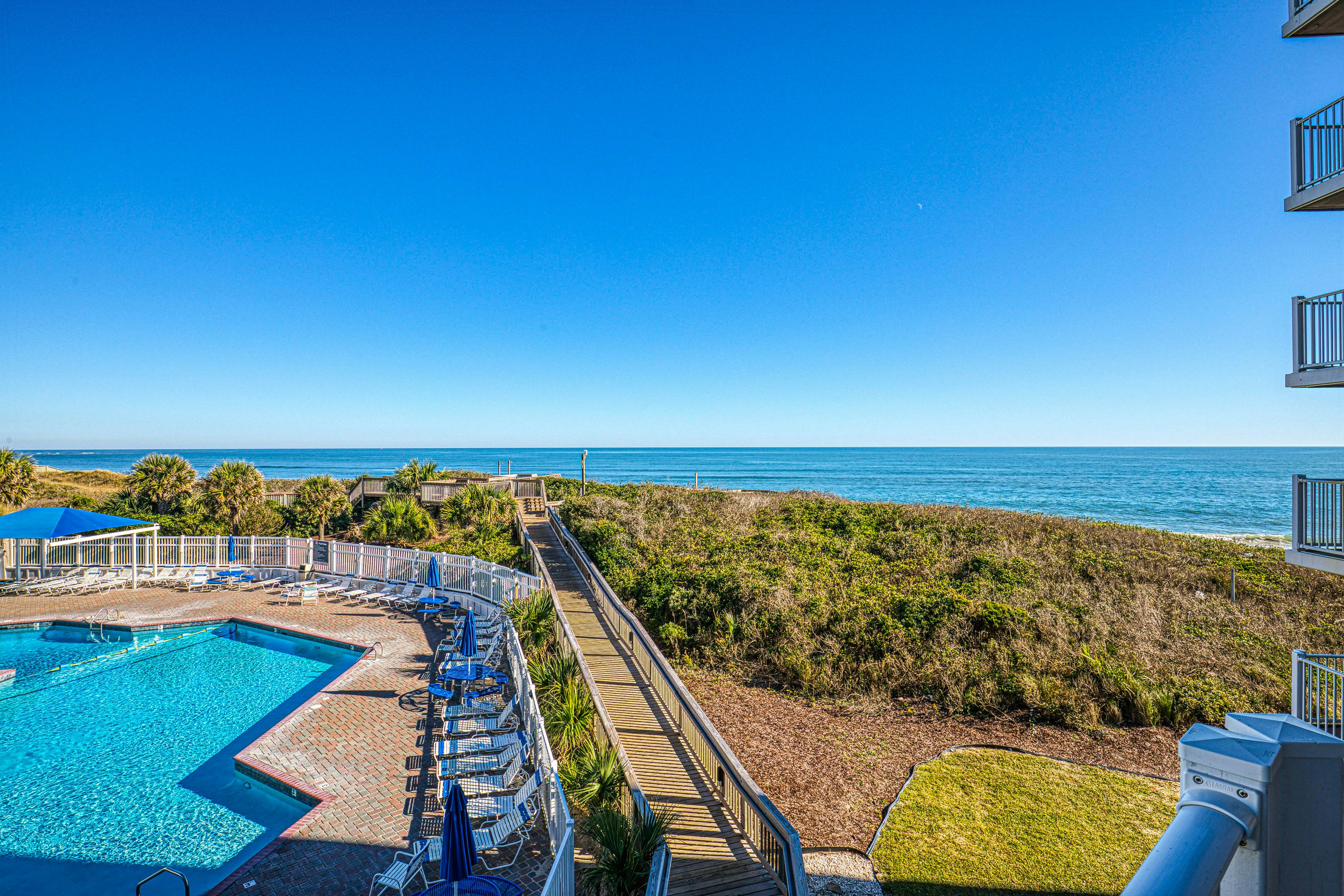 NTBSR1107 St Regis 1107- The Oceans Edge