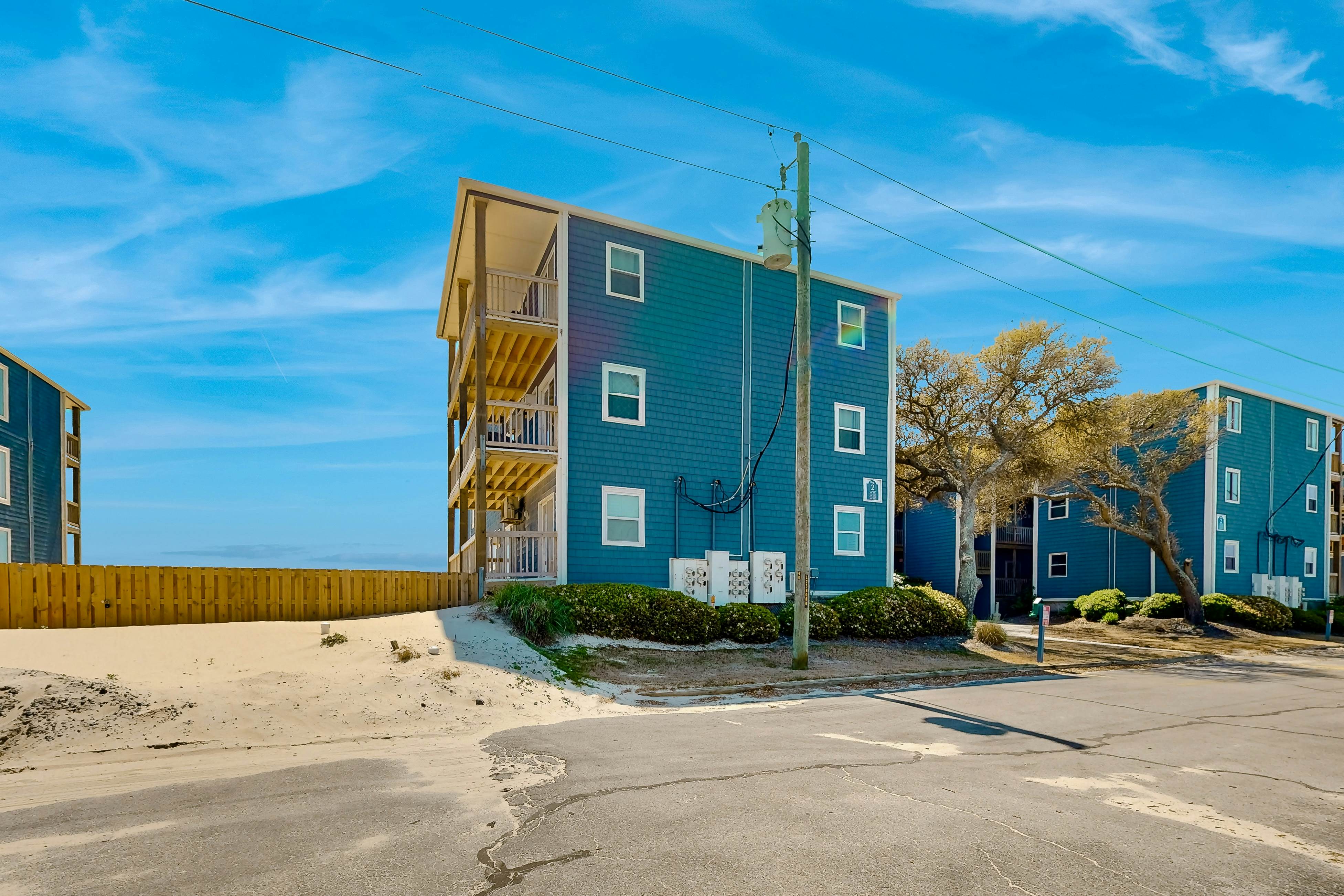 NTBTR216 Topsail Reef 216