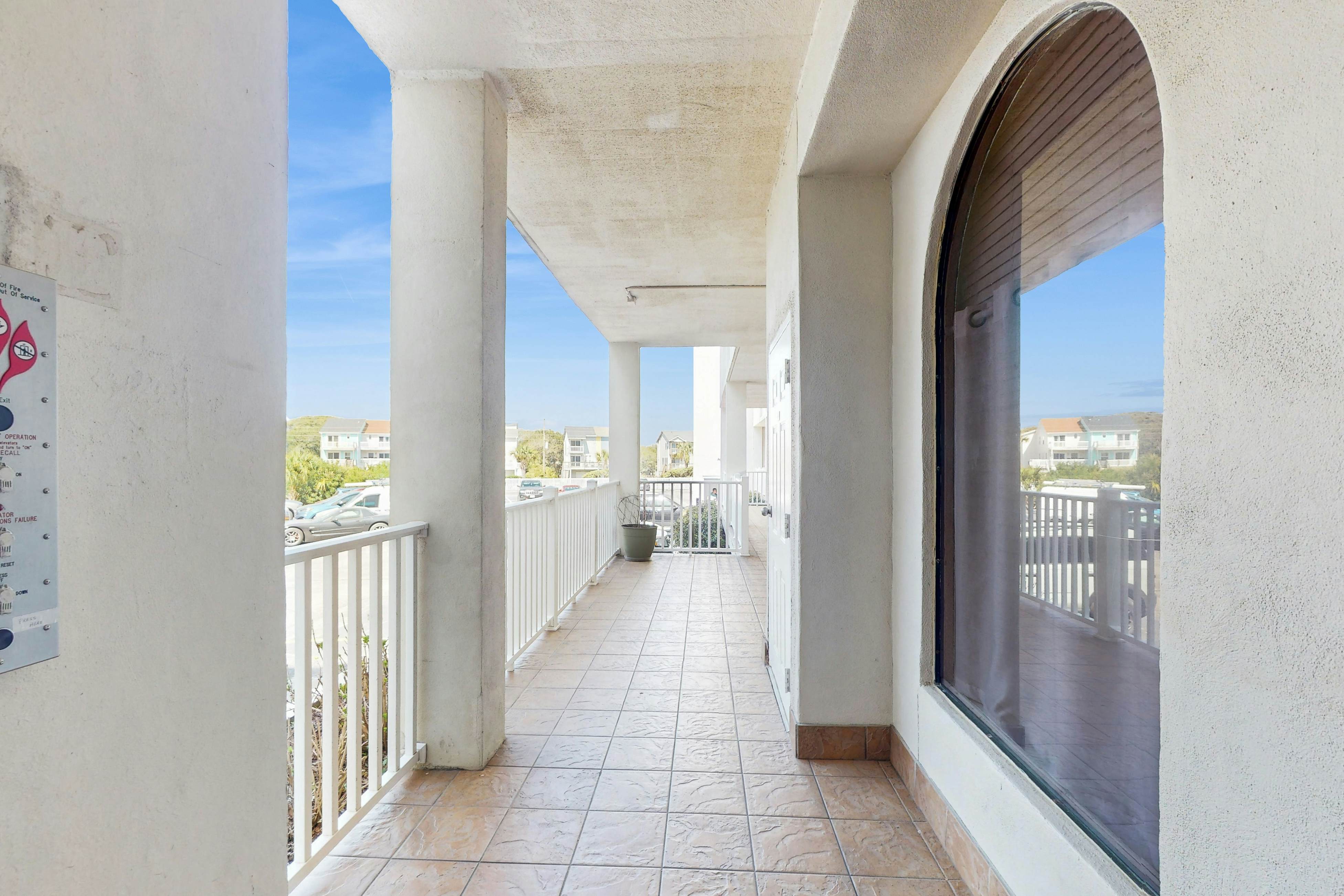 NTBSR1413 Cerulean Coast- St Regis 1413