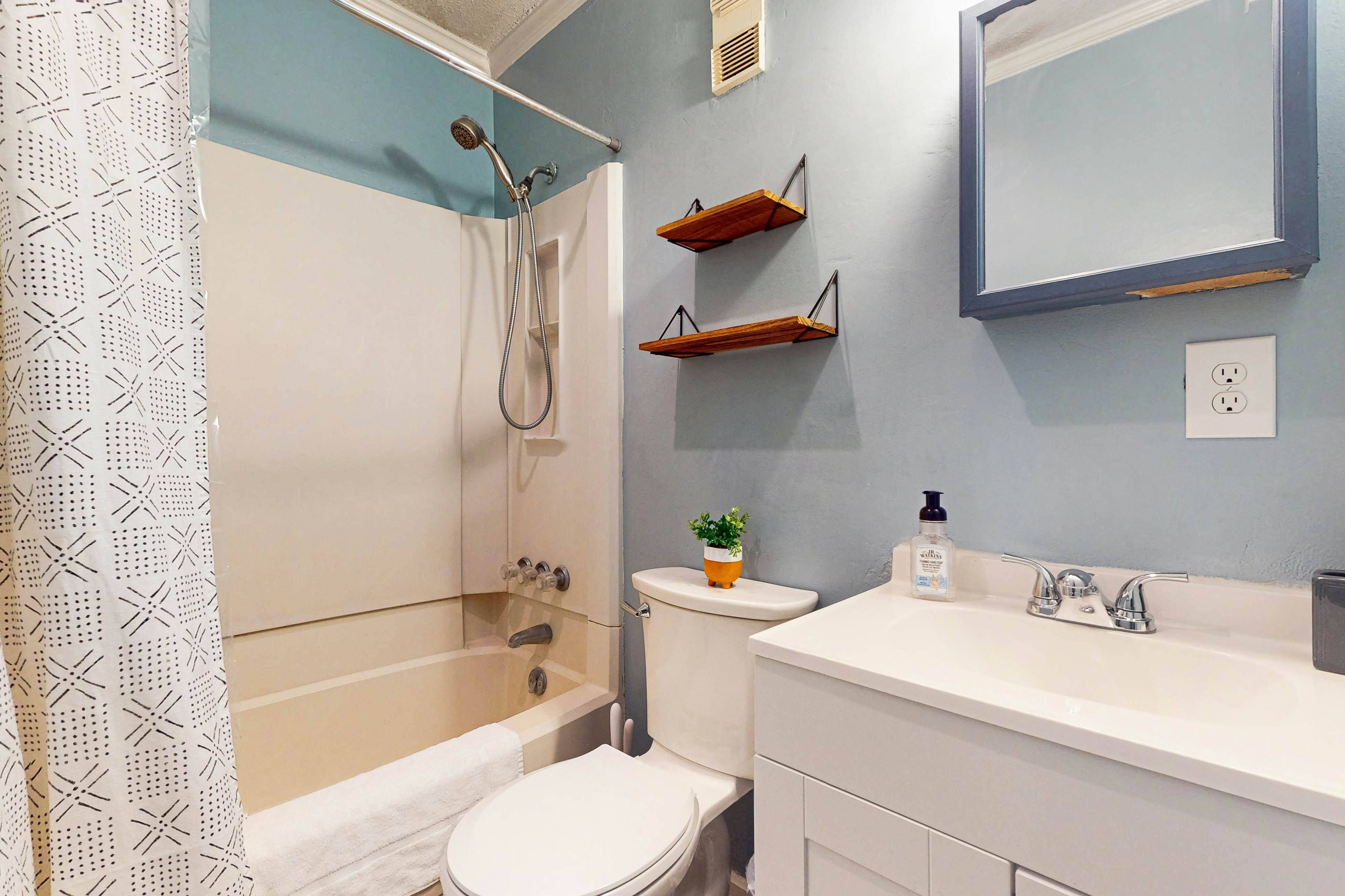 NTBTR385 Let It Beach