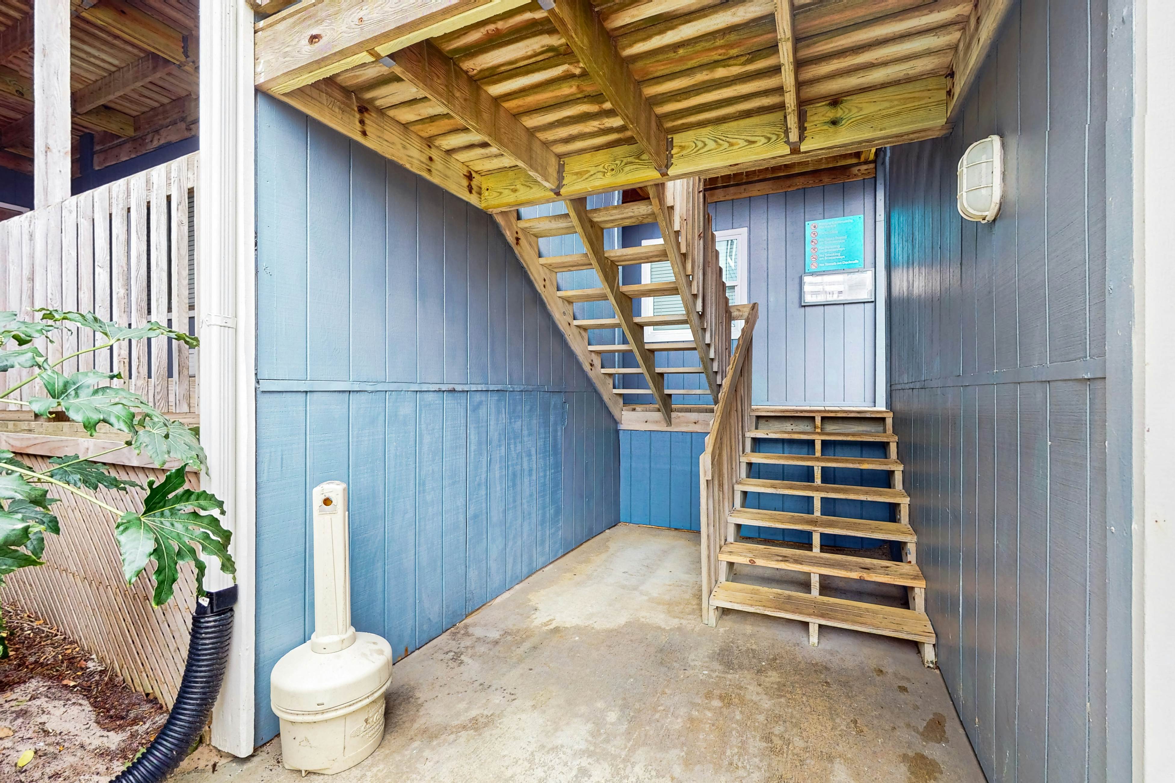 NTBTR385 Let It Beach