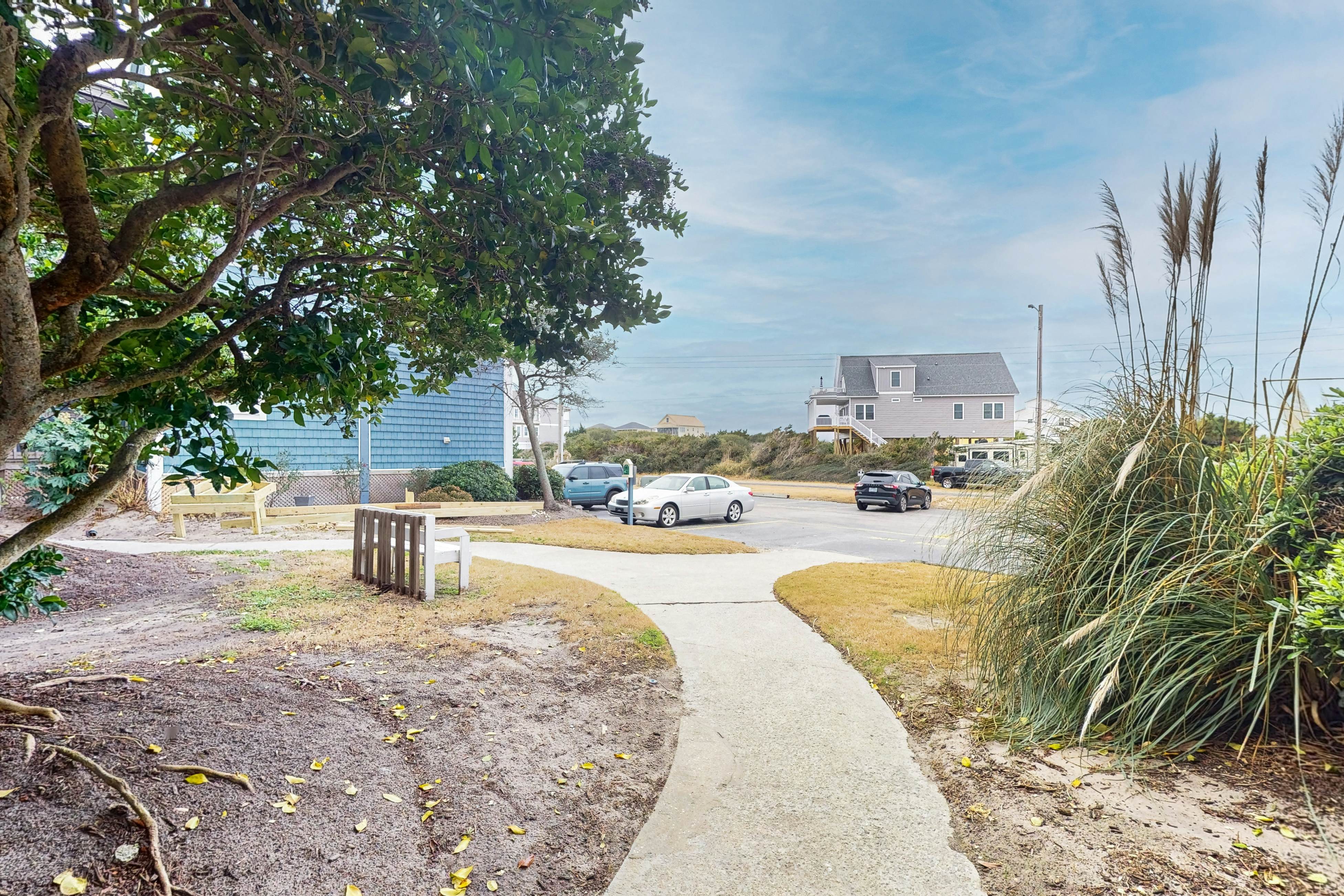 NTBTR385 Let It Beach