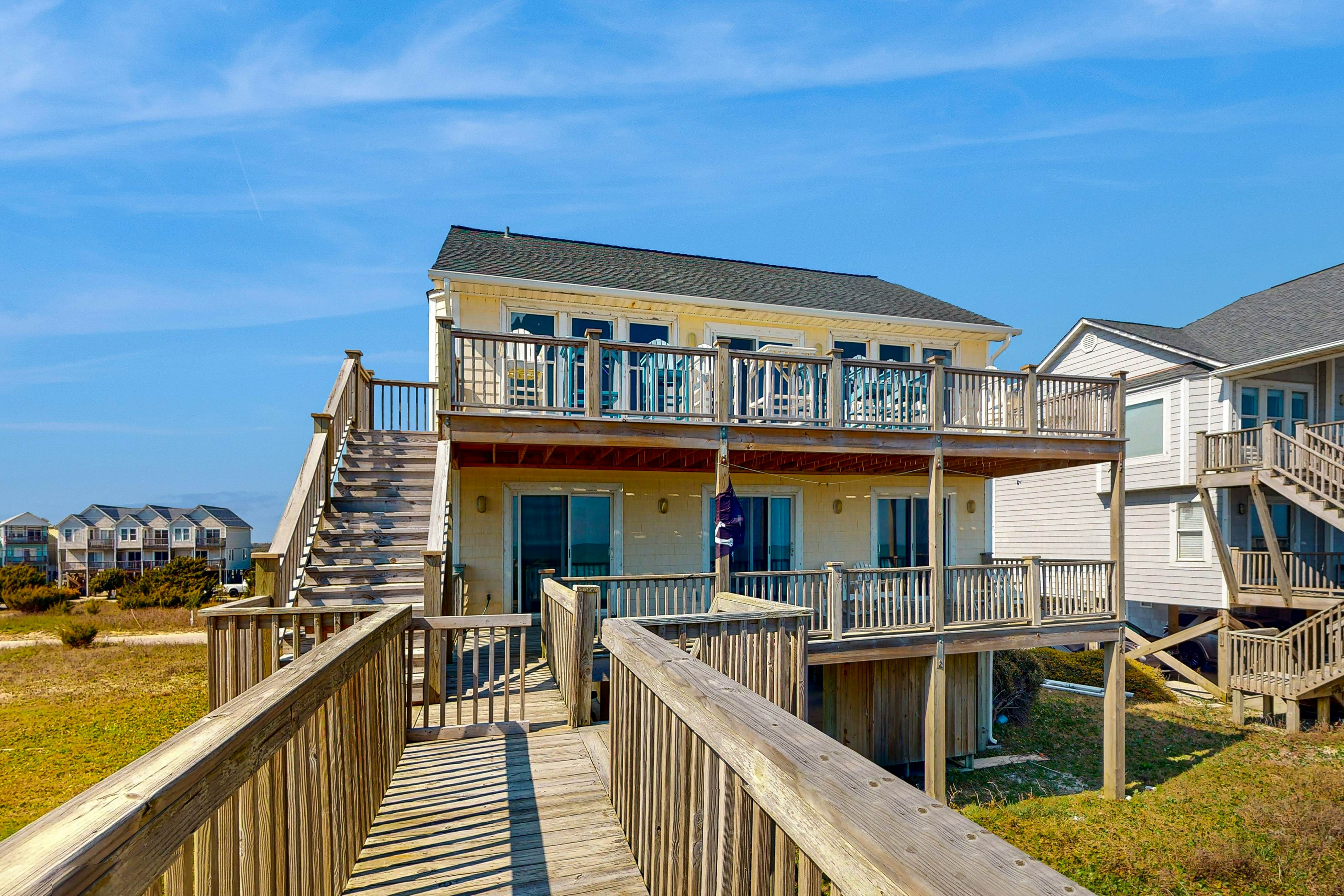 SC726 Sandcastle Sunrise