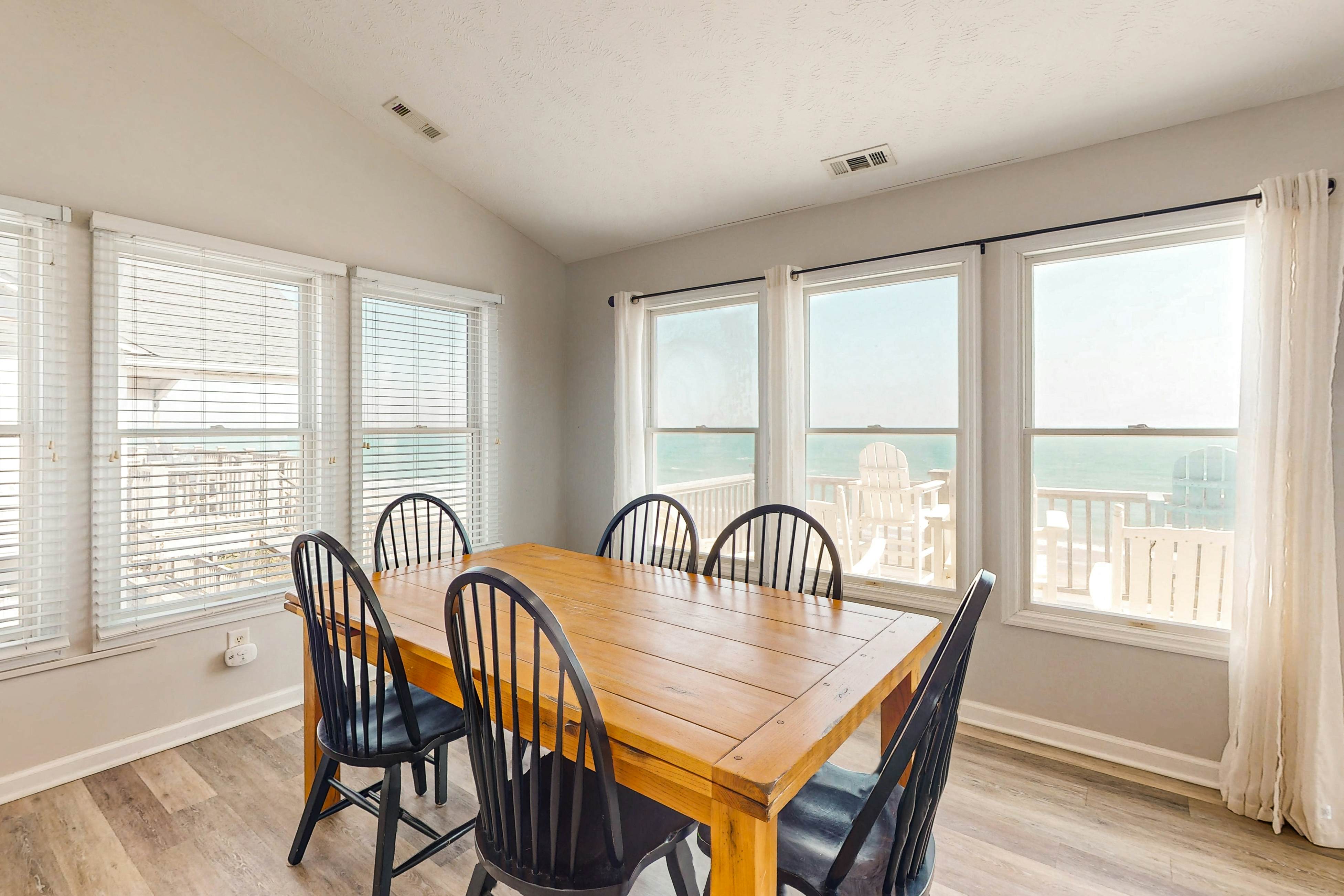 SC726 Sandcastle Sunrise