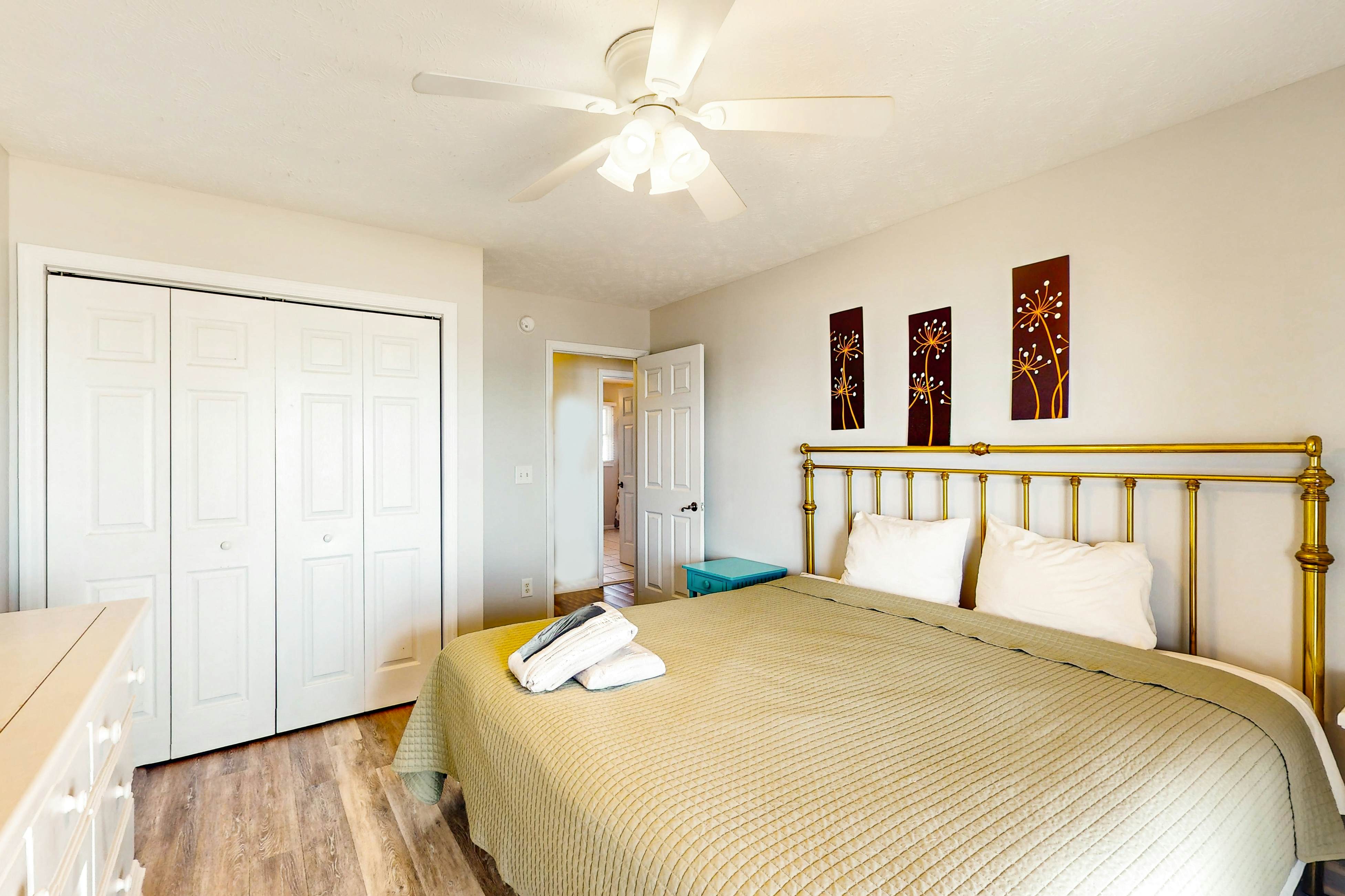 SC726 Sandcastle Sunrise