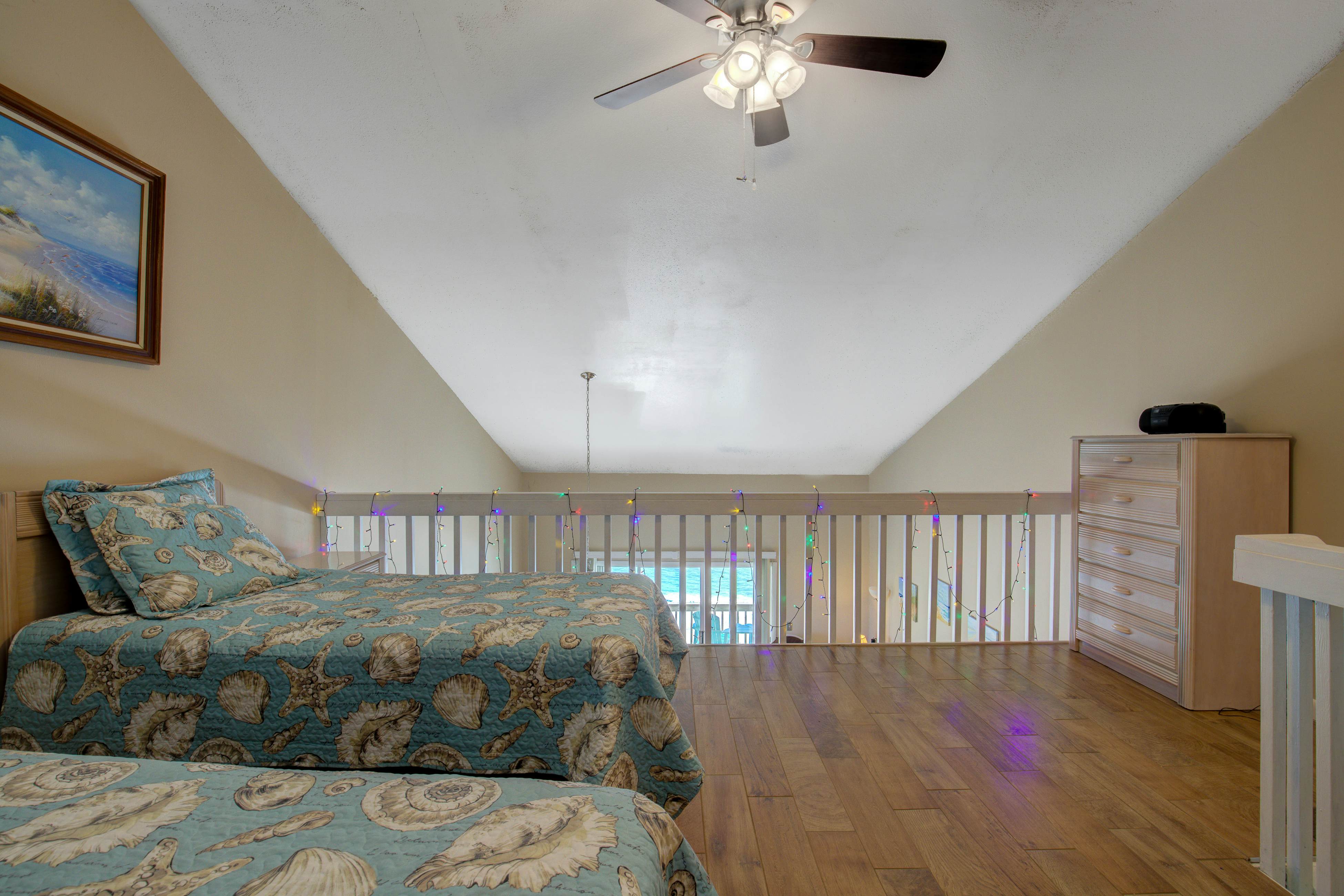 SCSC836 Surf Condo 836