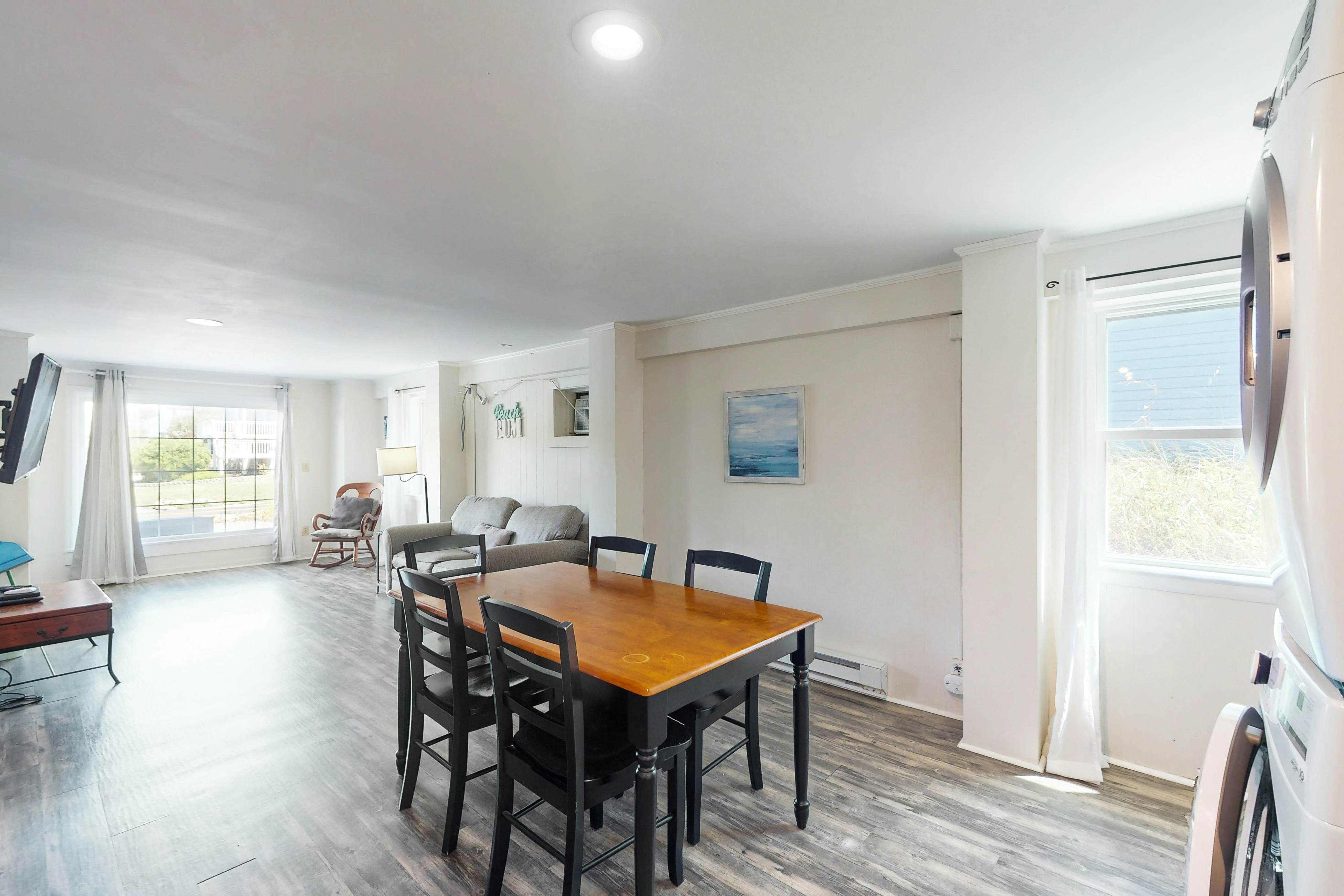 SC1338 Sea Esta Time