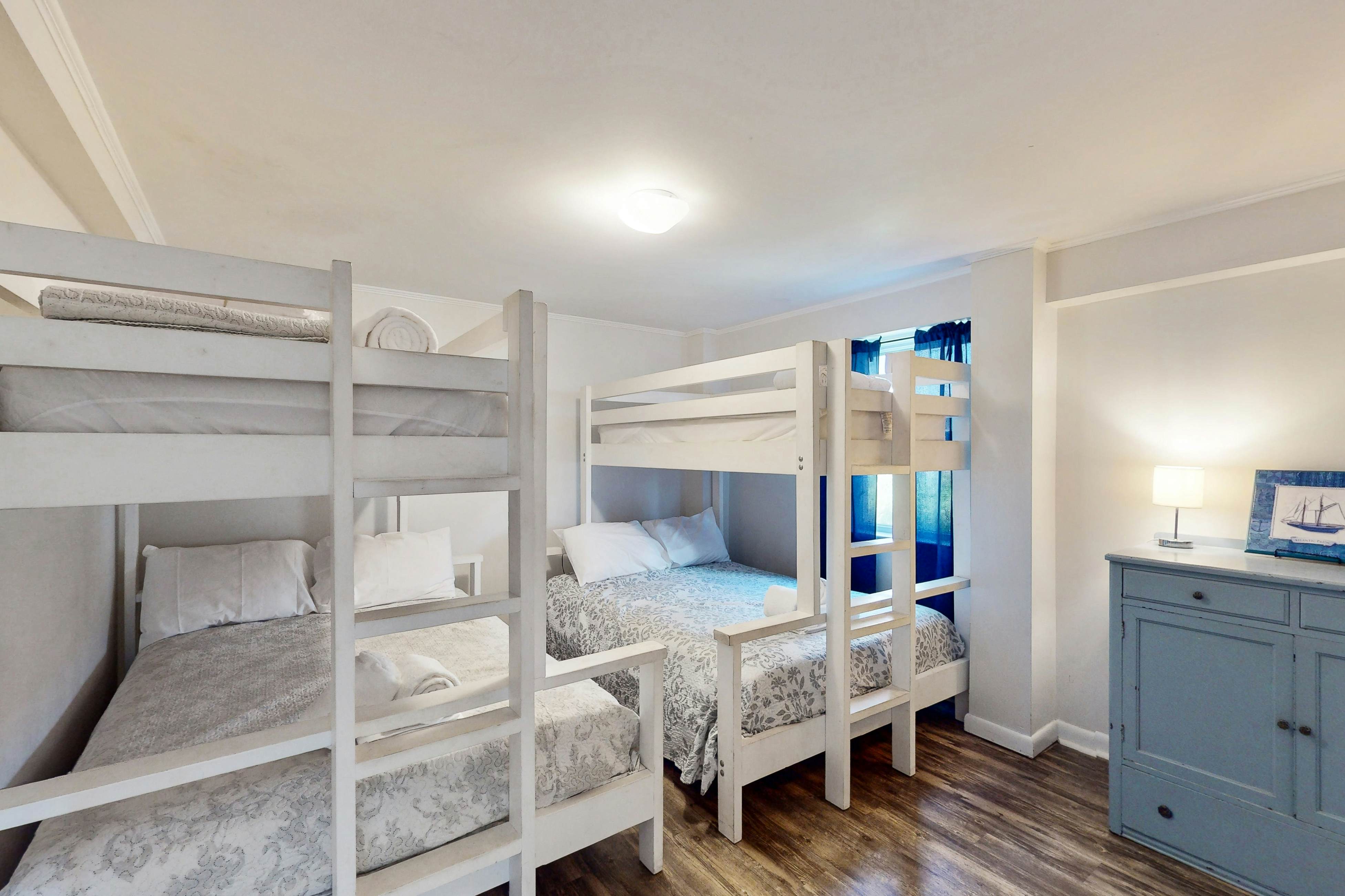 SC1338 Sea Esta Time