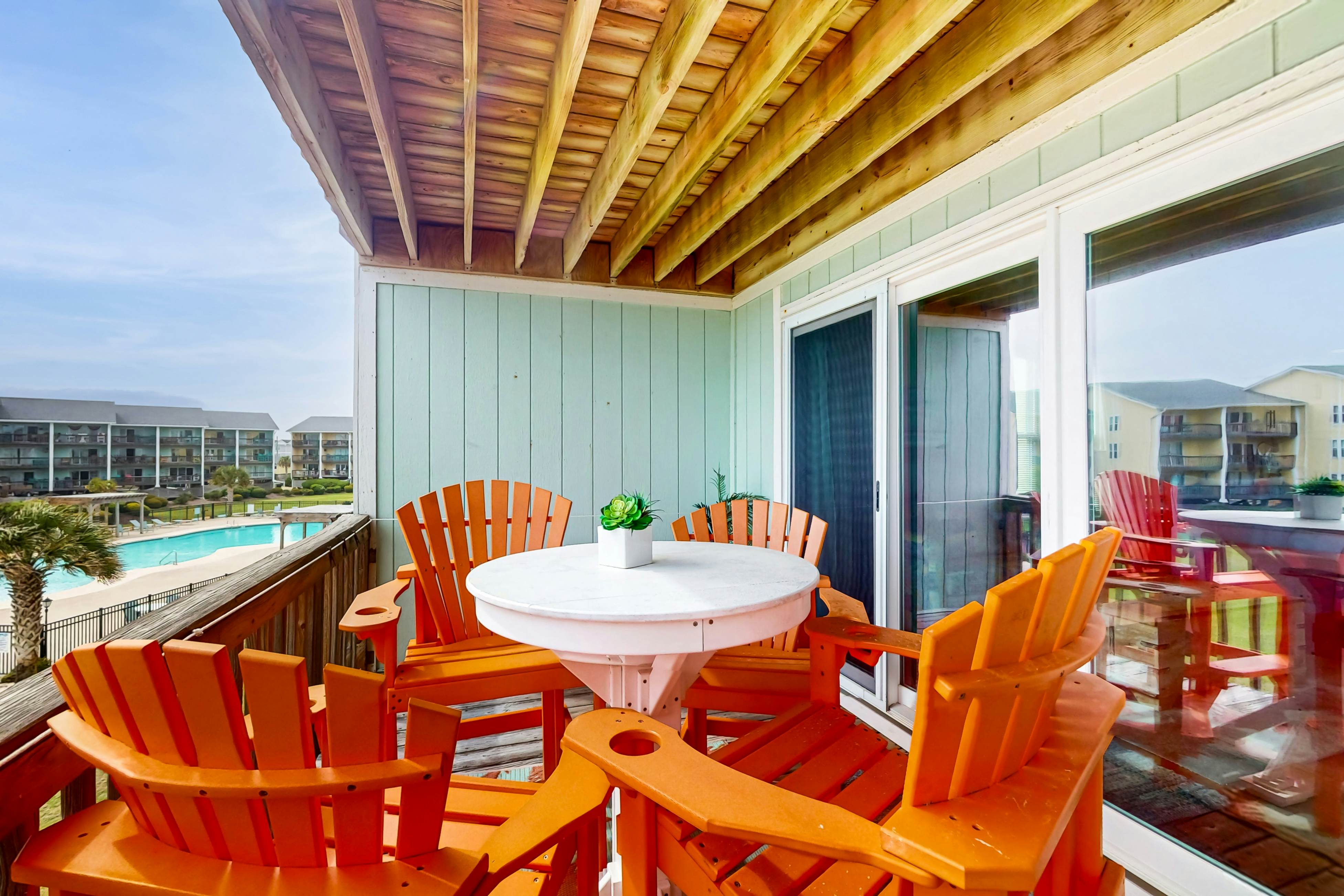 SCSC721 Surf Condo 721 - Beach Nut