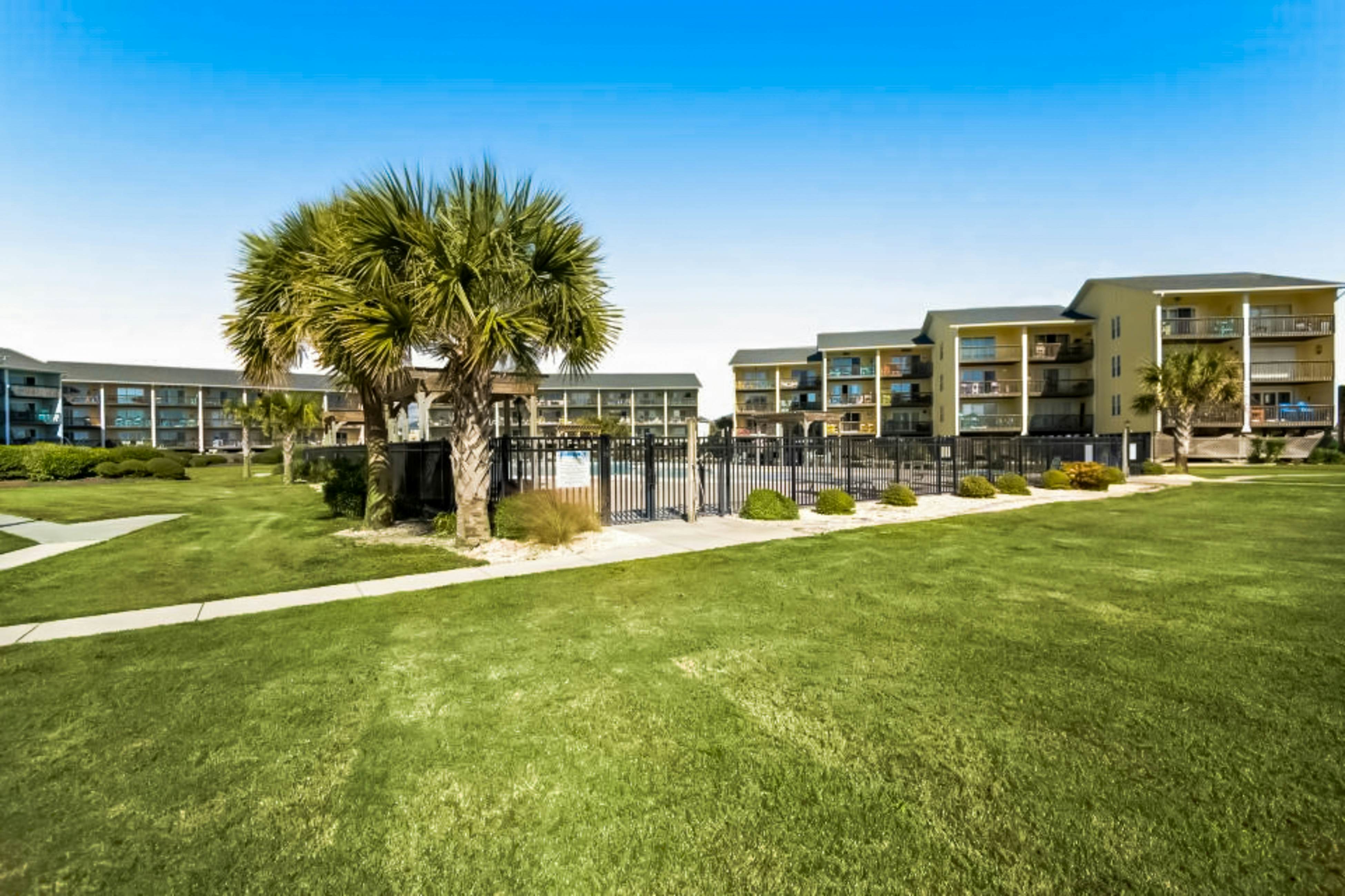 SCSC721 Surf Condo 721 - Beach Nut