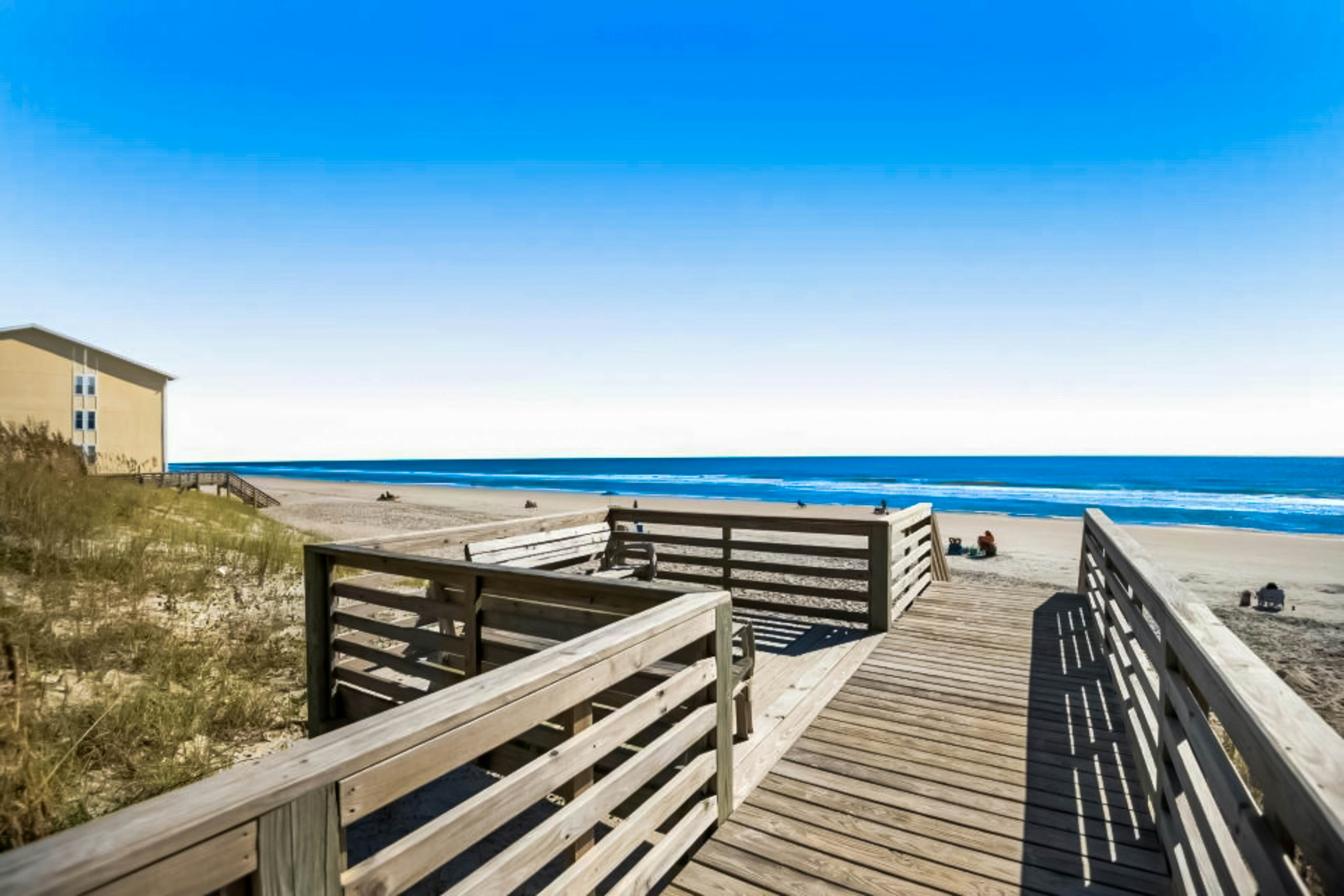 SCSC721 Surf Condo 721 - Beach Nut