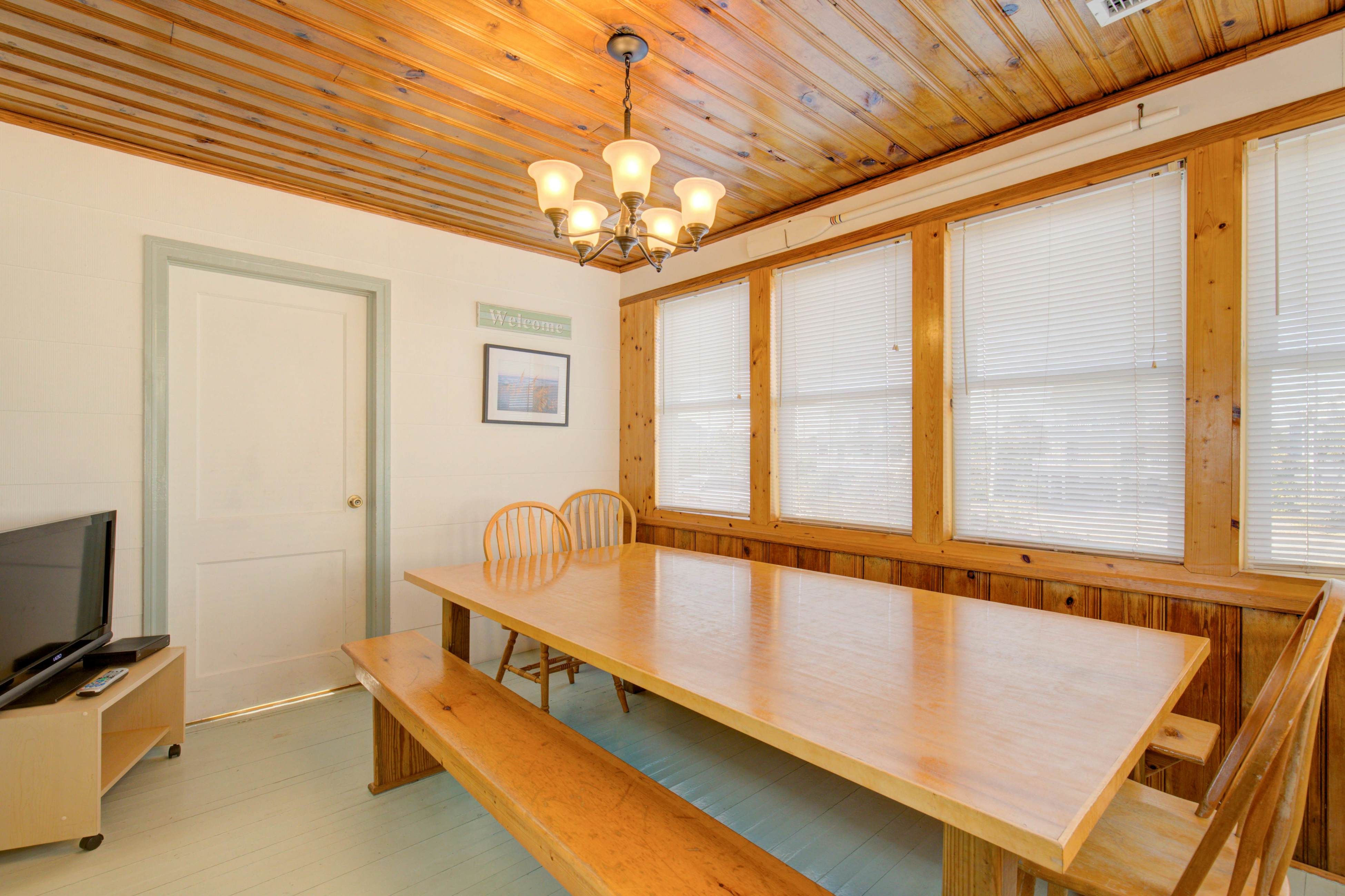 SC1120 Tommy and Dees