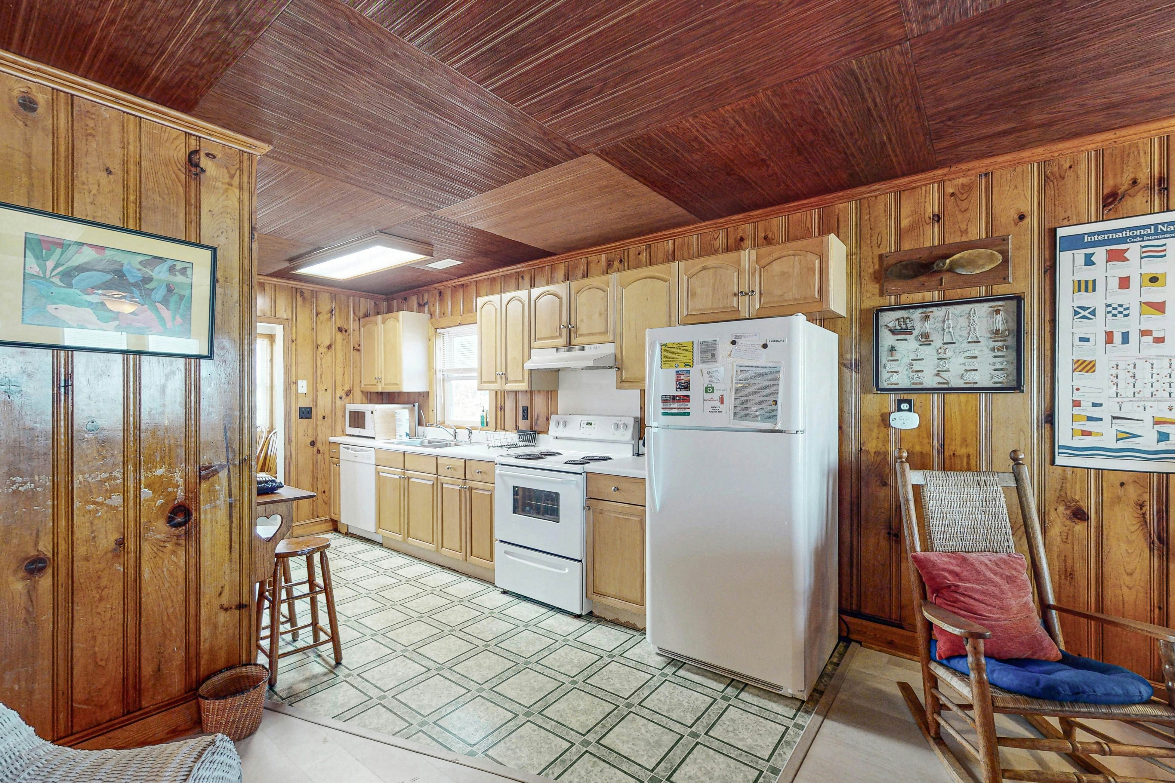 SC1120 Tommy and Dees