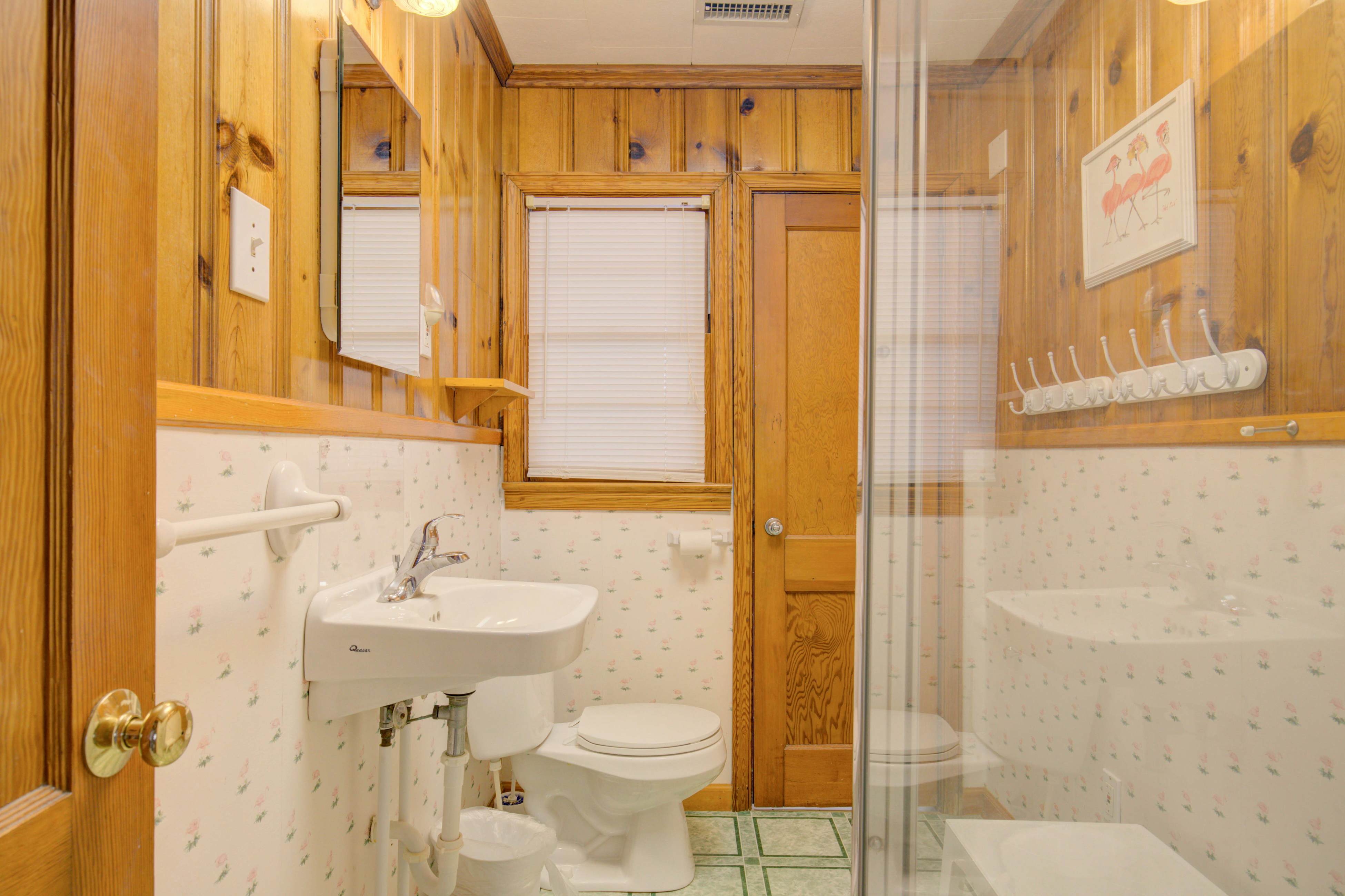 SC1120 Tommy and Dees