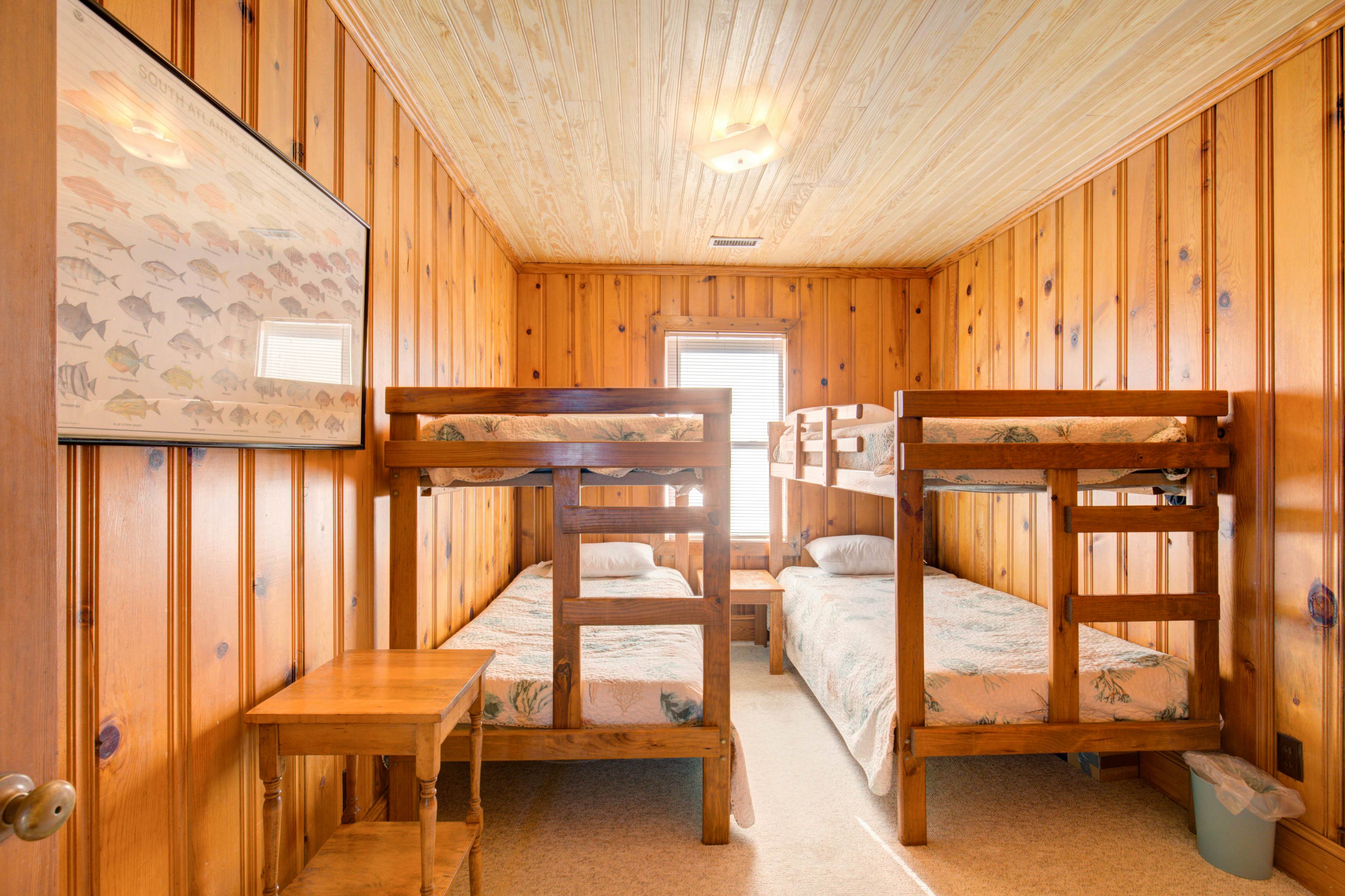 SC1120 Tommy and Dees