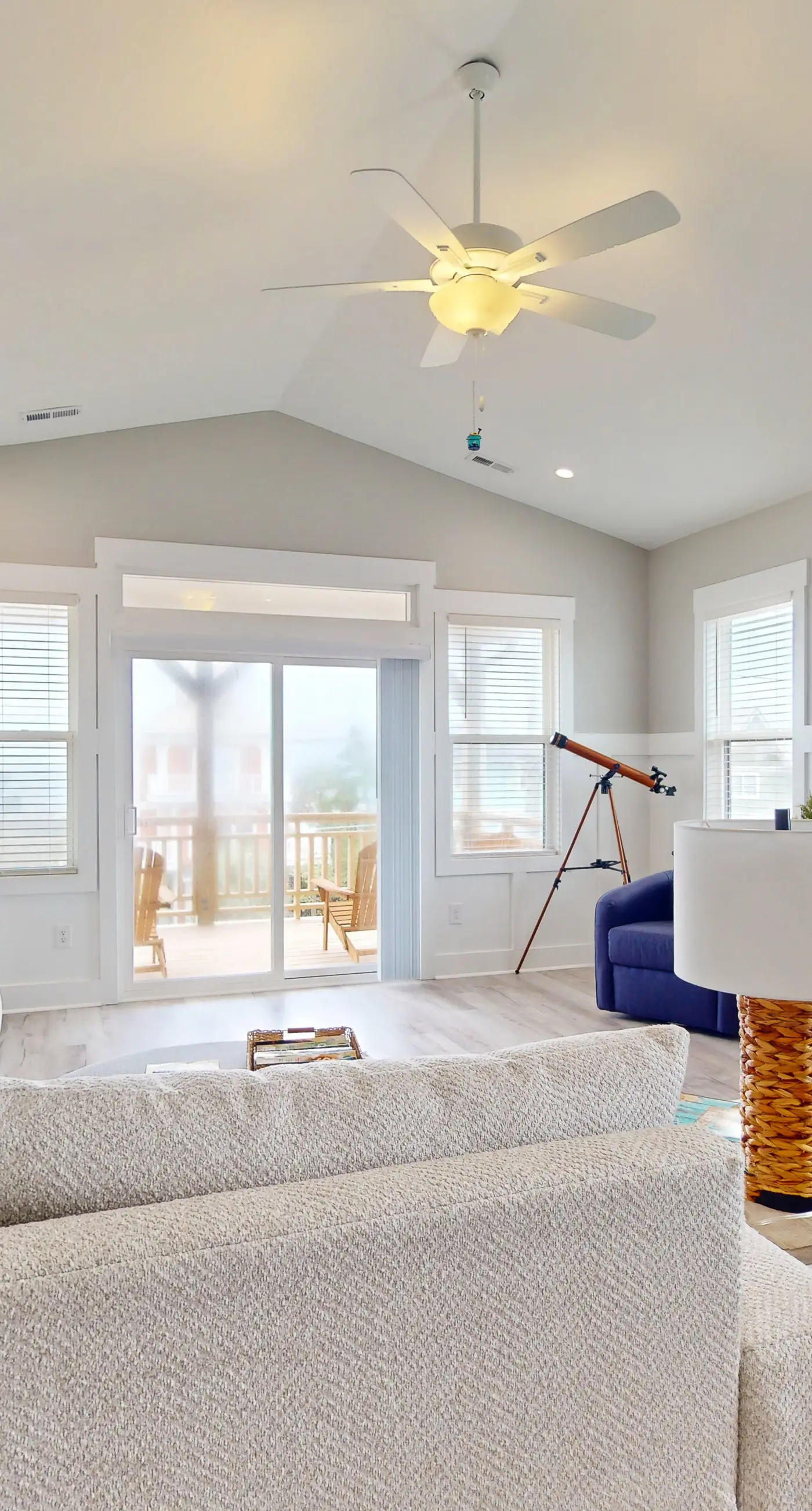 SC1407B The Salty Unicorn