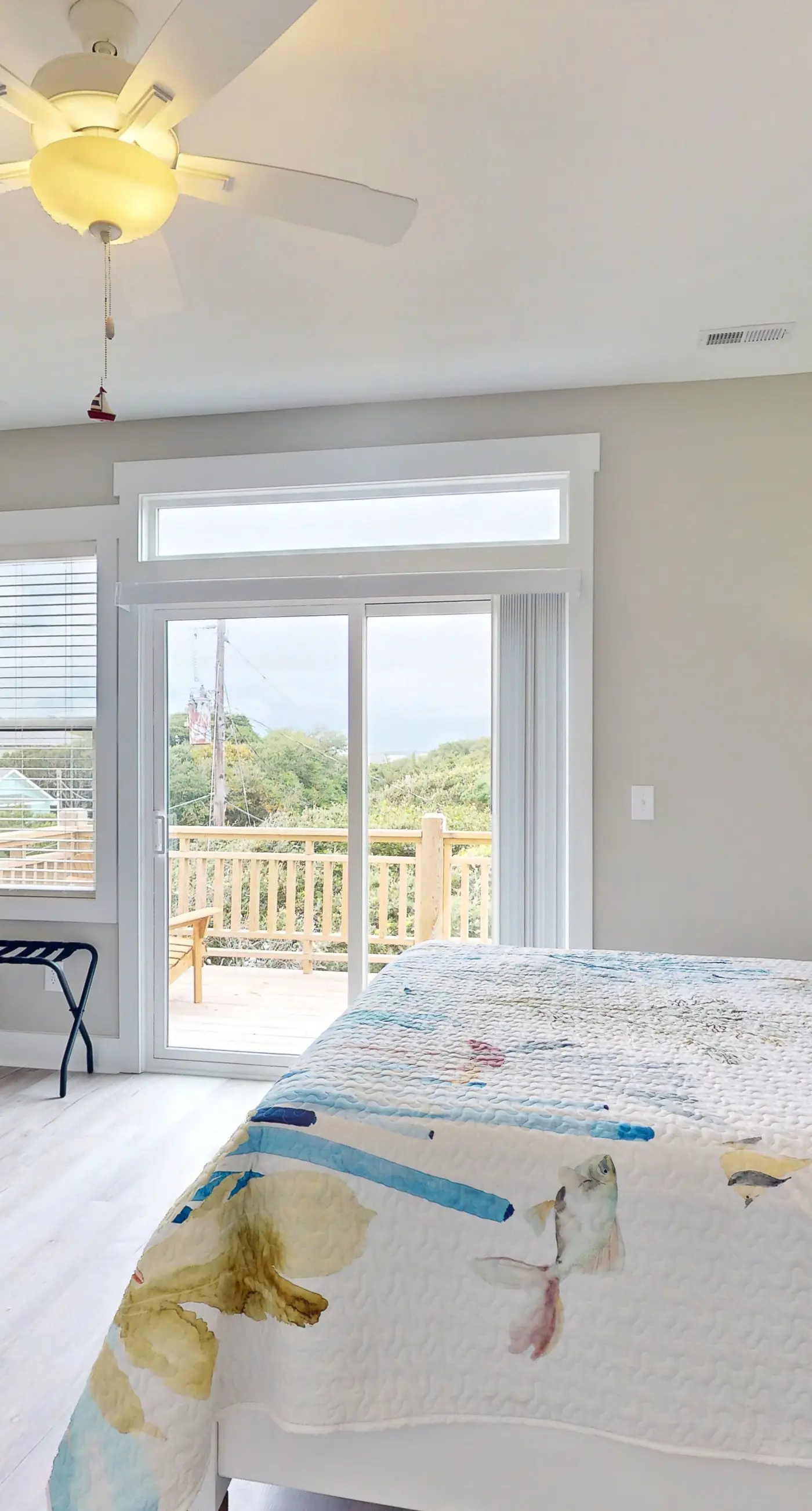 SC1407B The Salty Unicorn