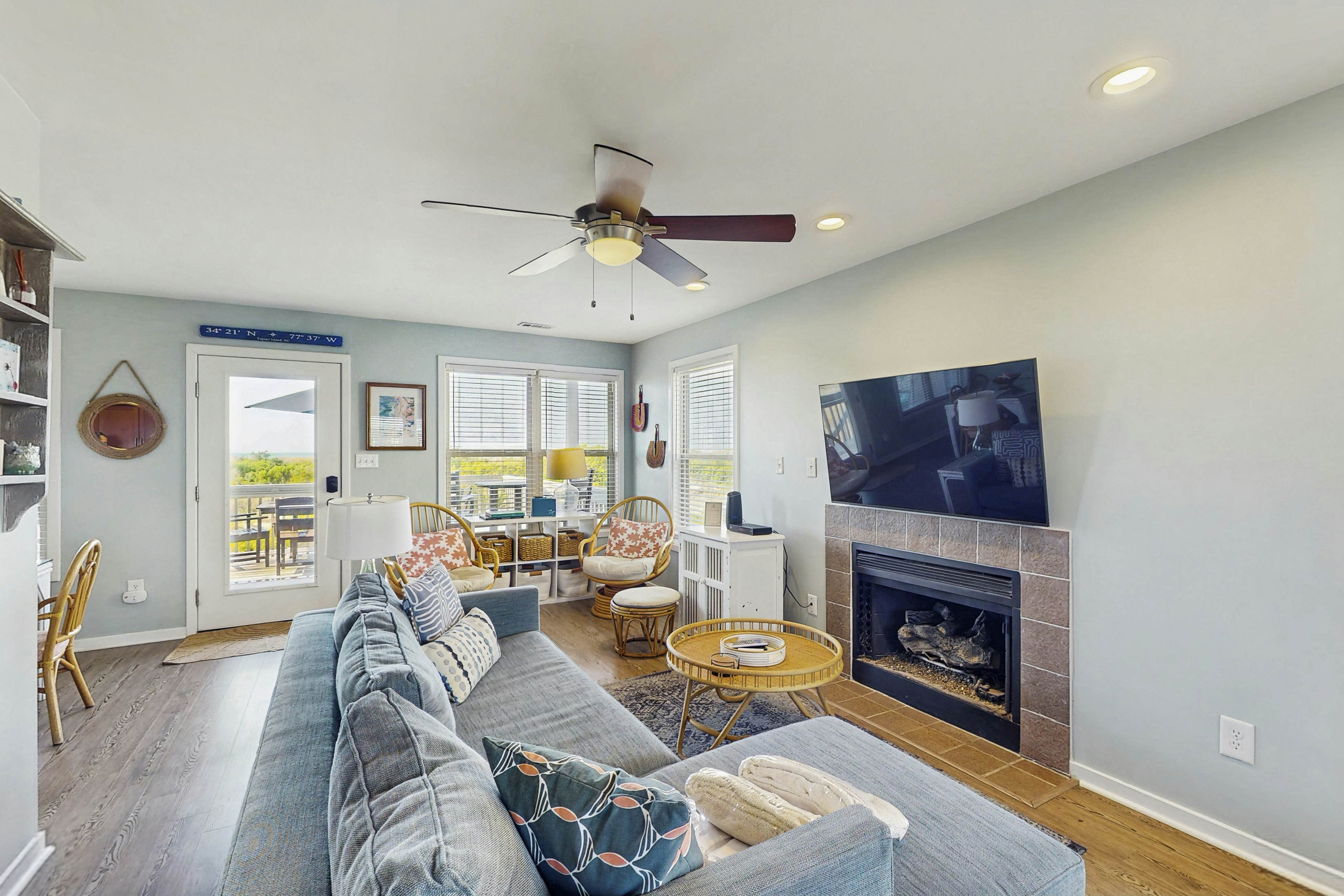 TBSP2131B Carolina Daze - Serenity Point