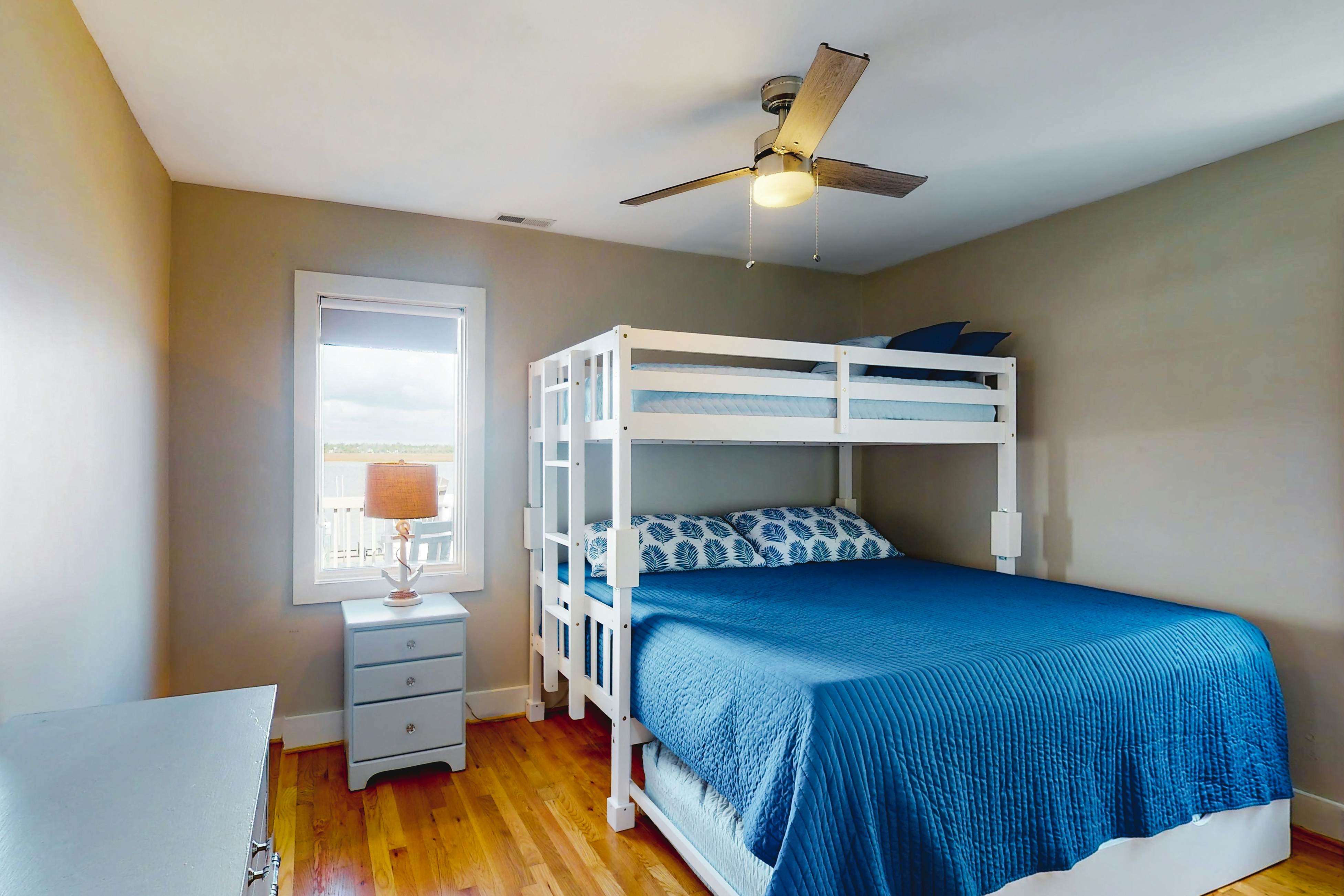 TB1336 Washed Ashore