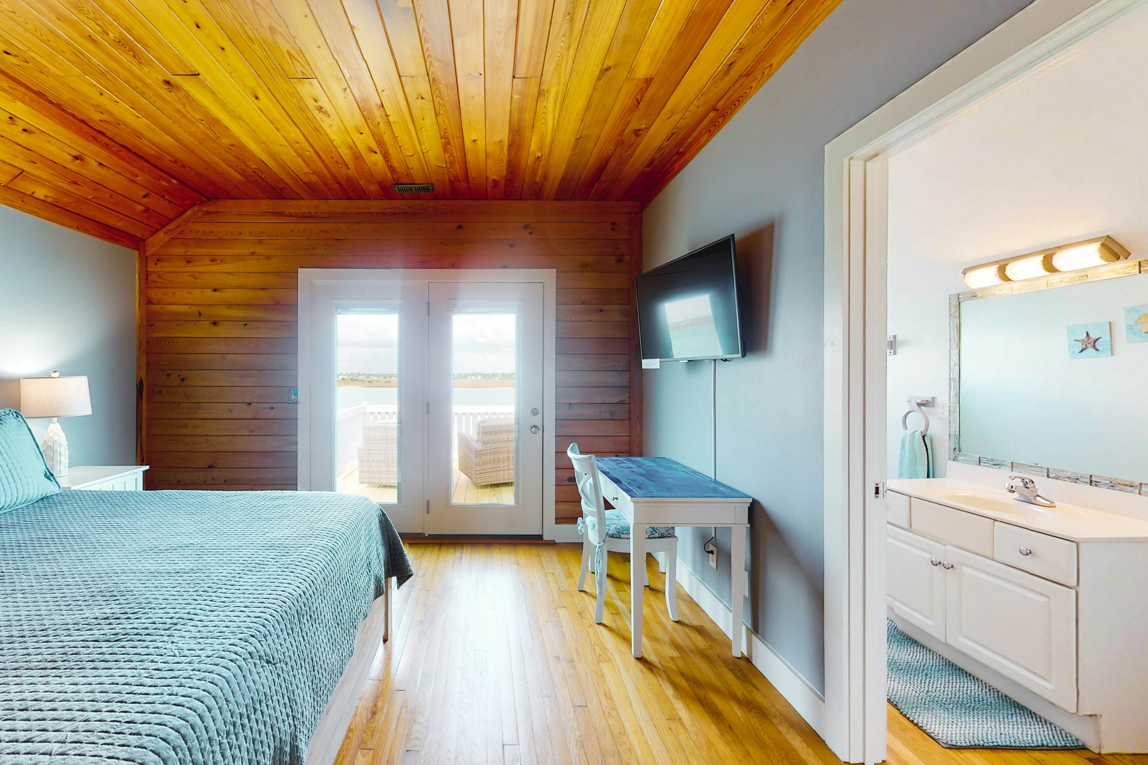 TB1336 Washed Ashore