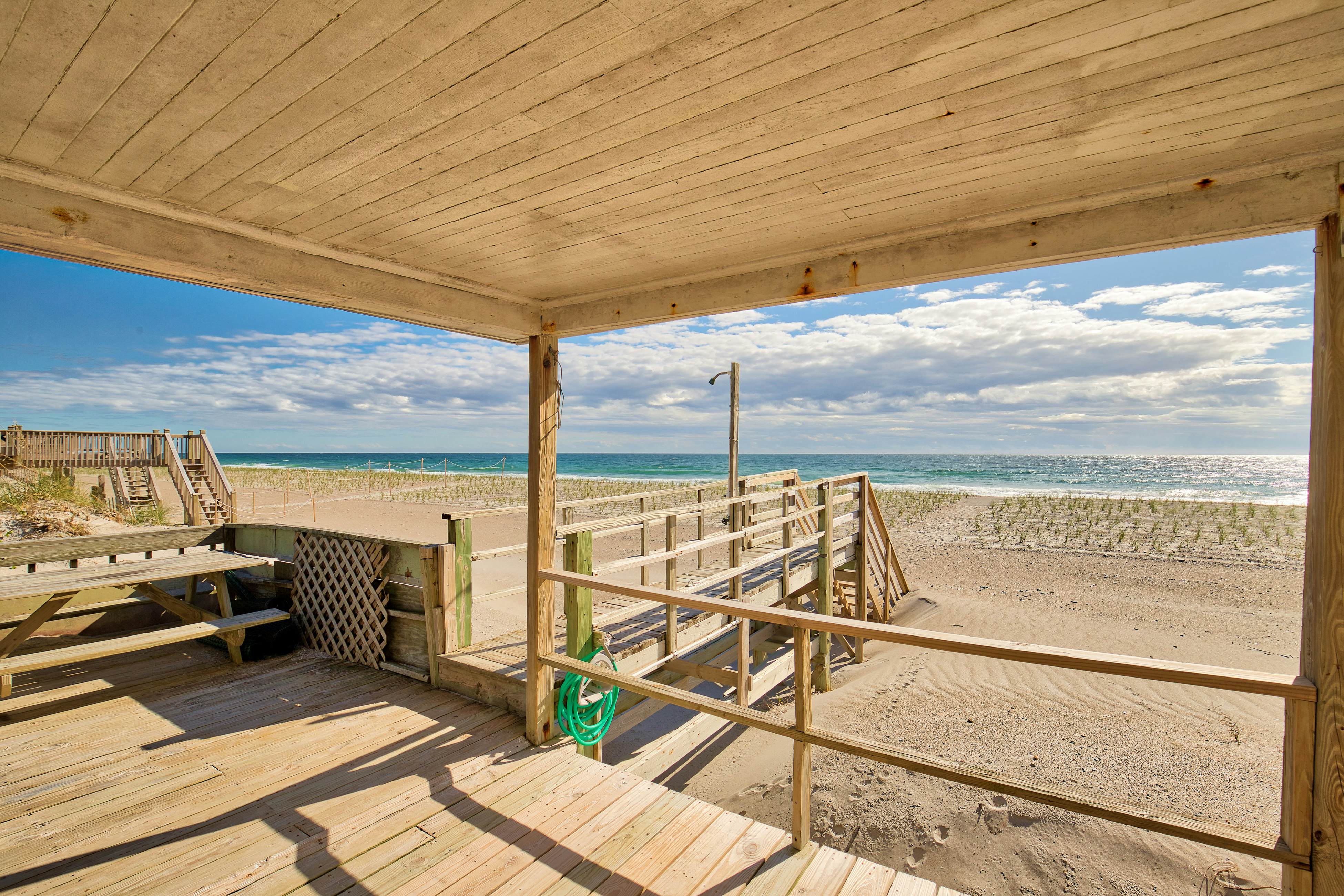 TB1419 Gresham - Topsail Beach