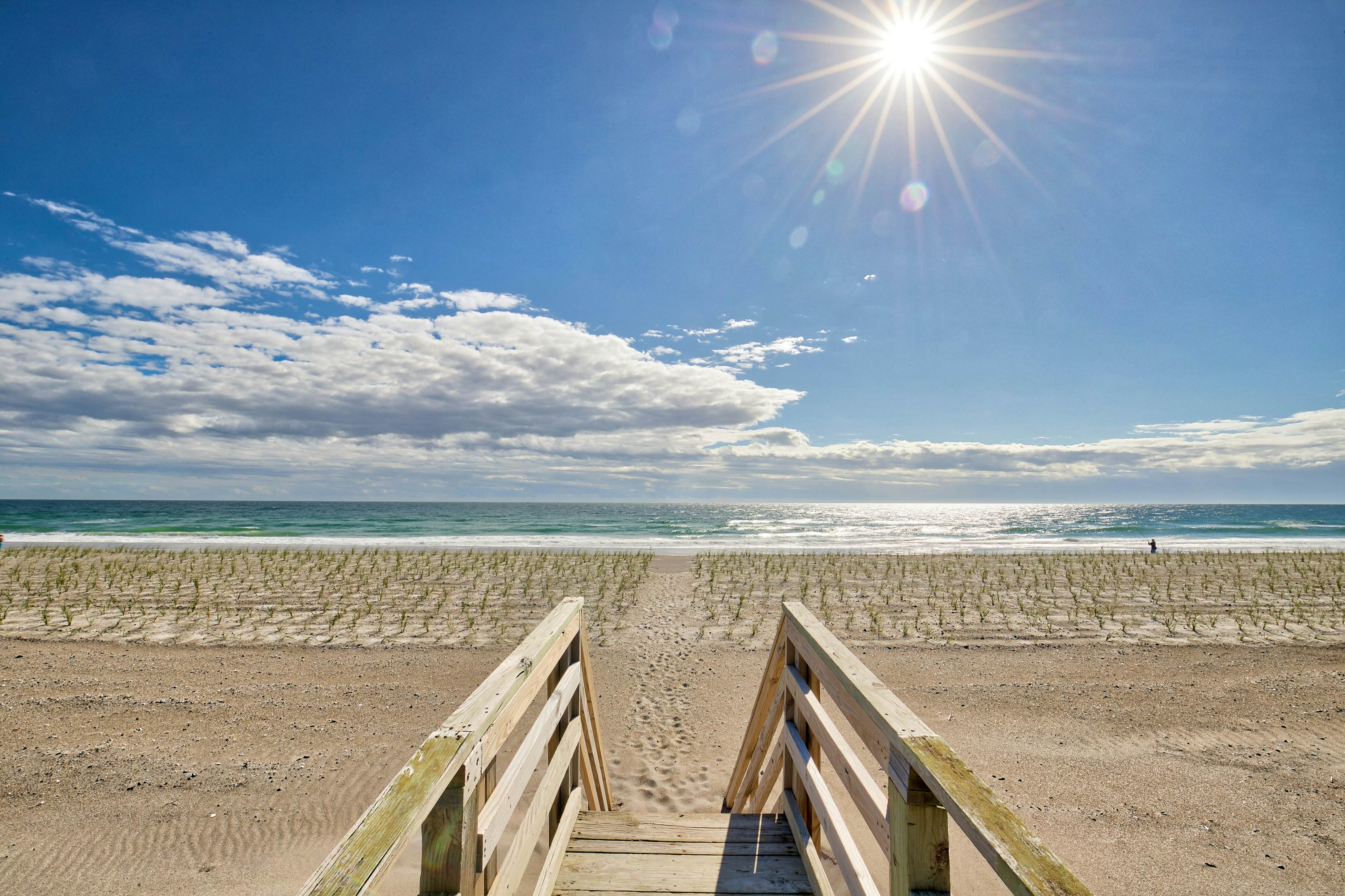 TB1419 Gresham - Topsail Beach