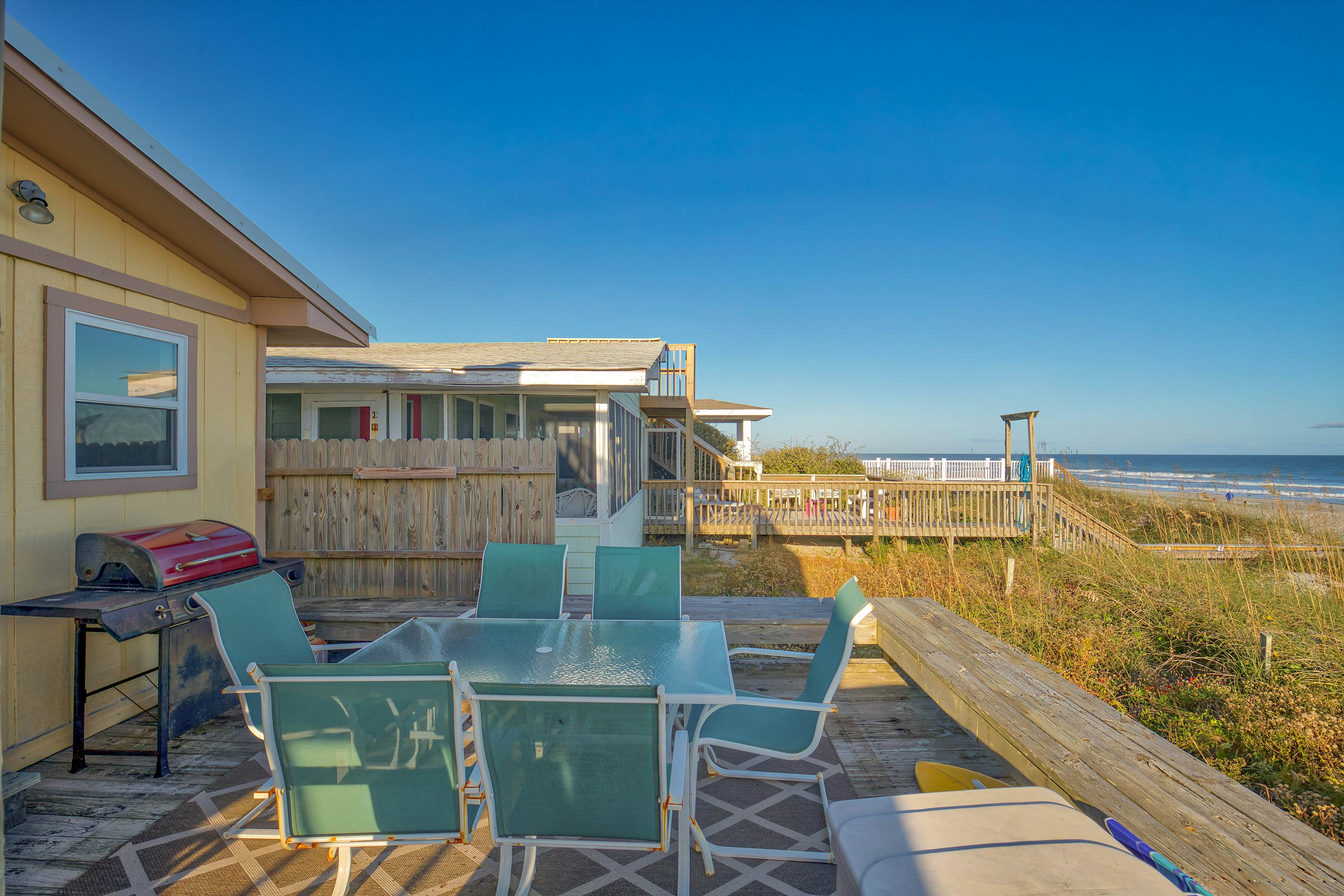 TB1193 Sandy Landing