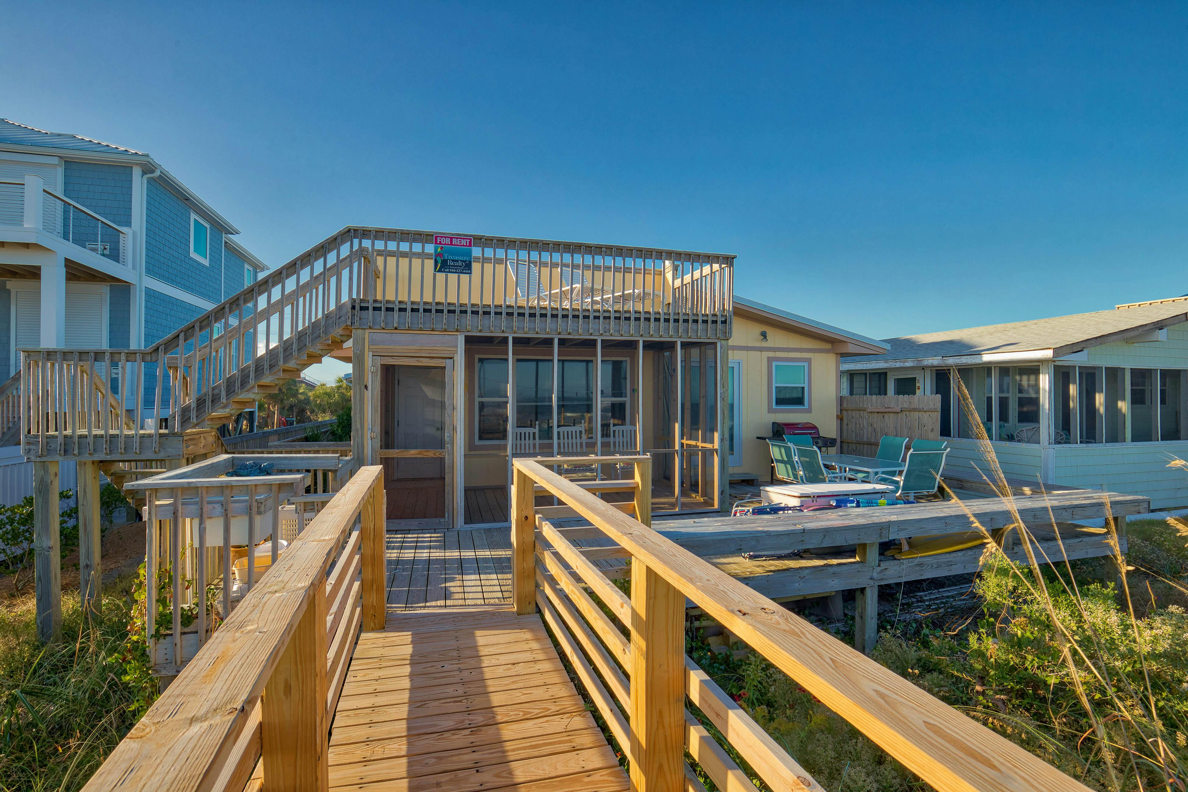 TB1193 Sandy Landing