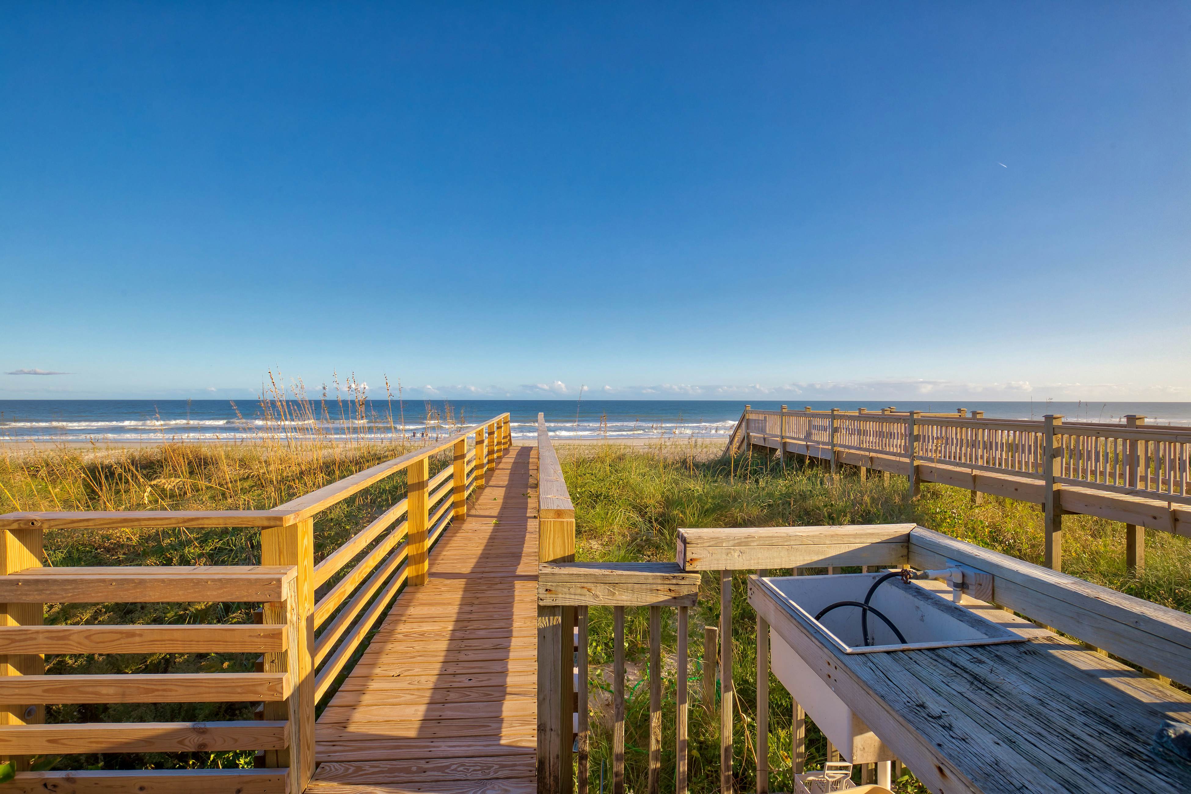 TB1193 Sandy Landing