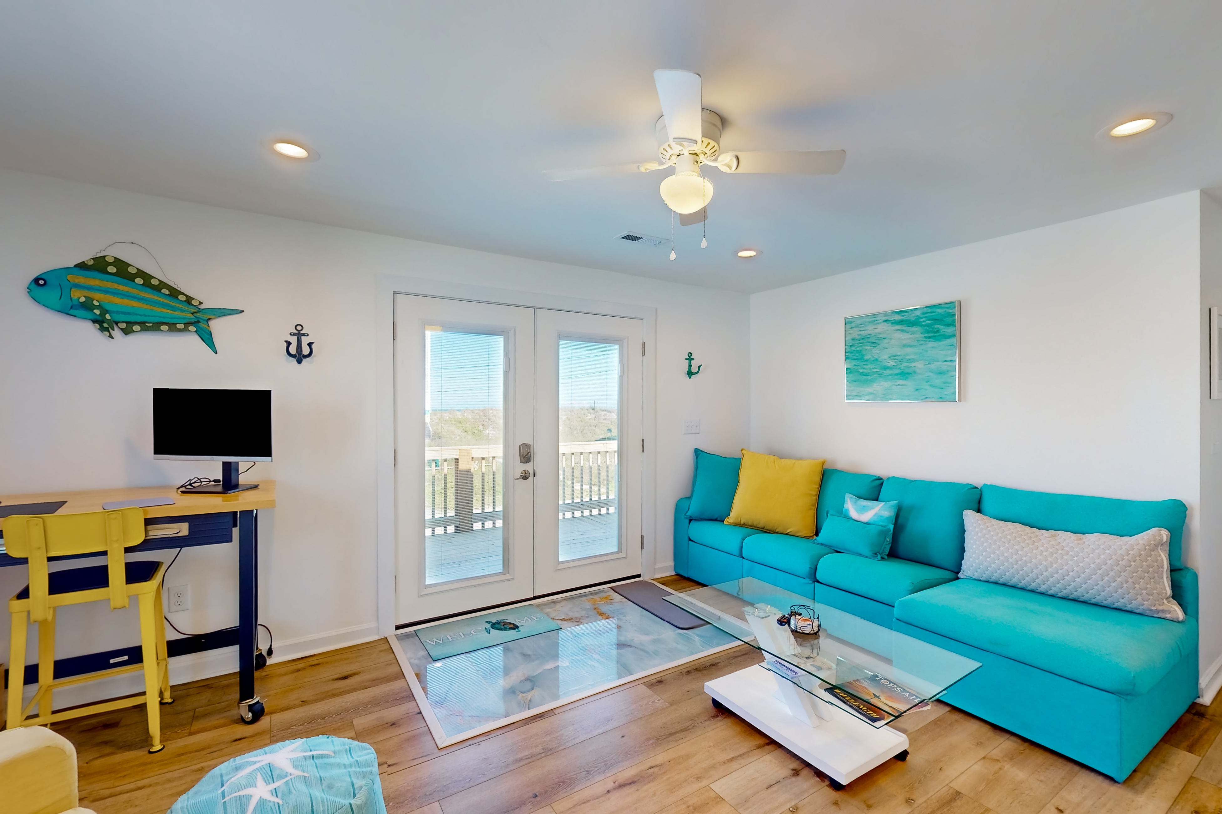 TB1318 It's About Tide