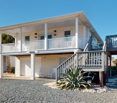 TB1514 The Go Fish Cottage