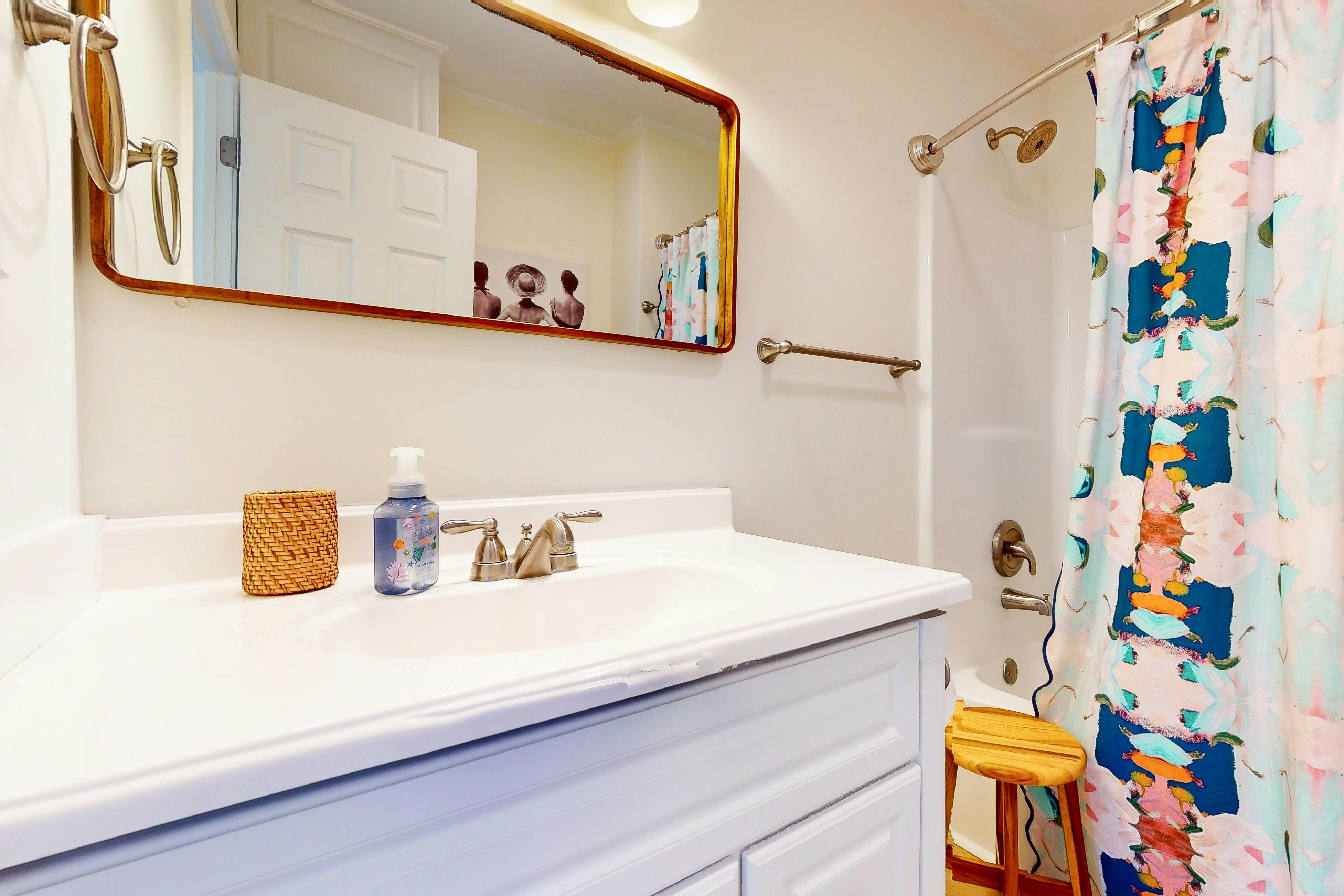 TB1514 The Go Fish Cottage