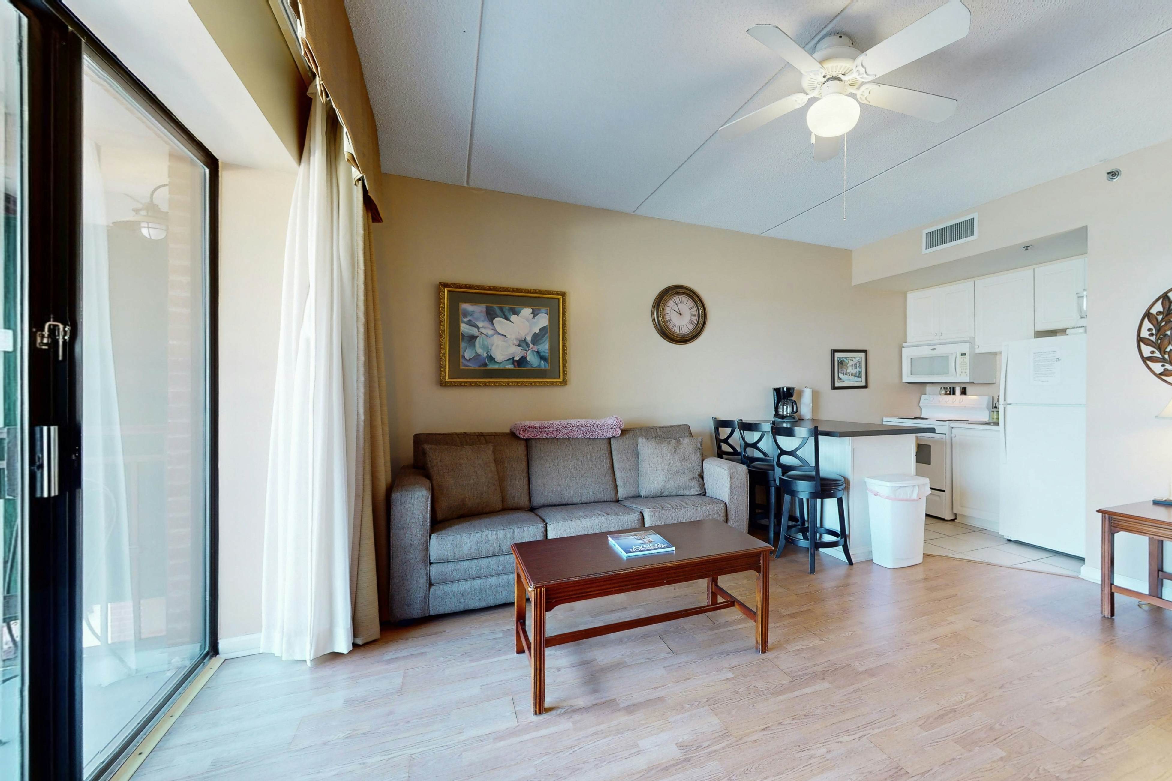 WI30 River View Suites 203 & 204