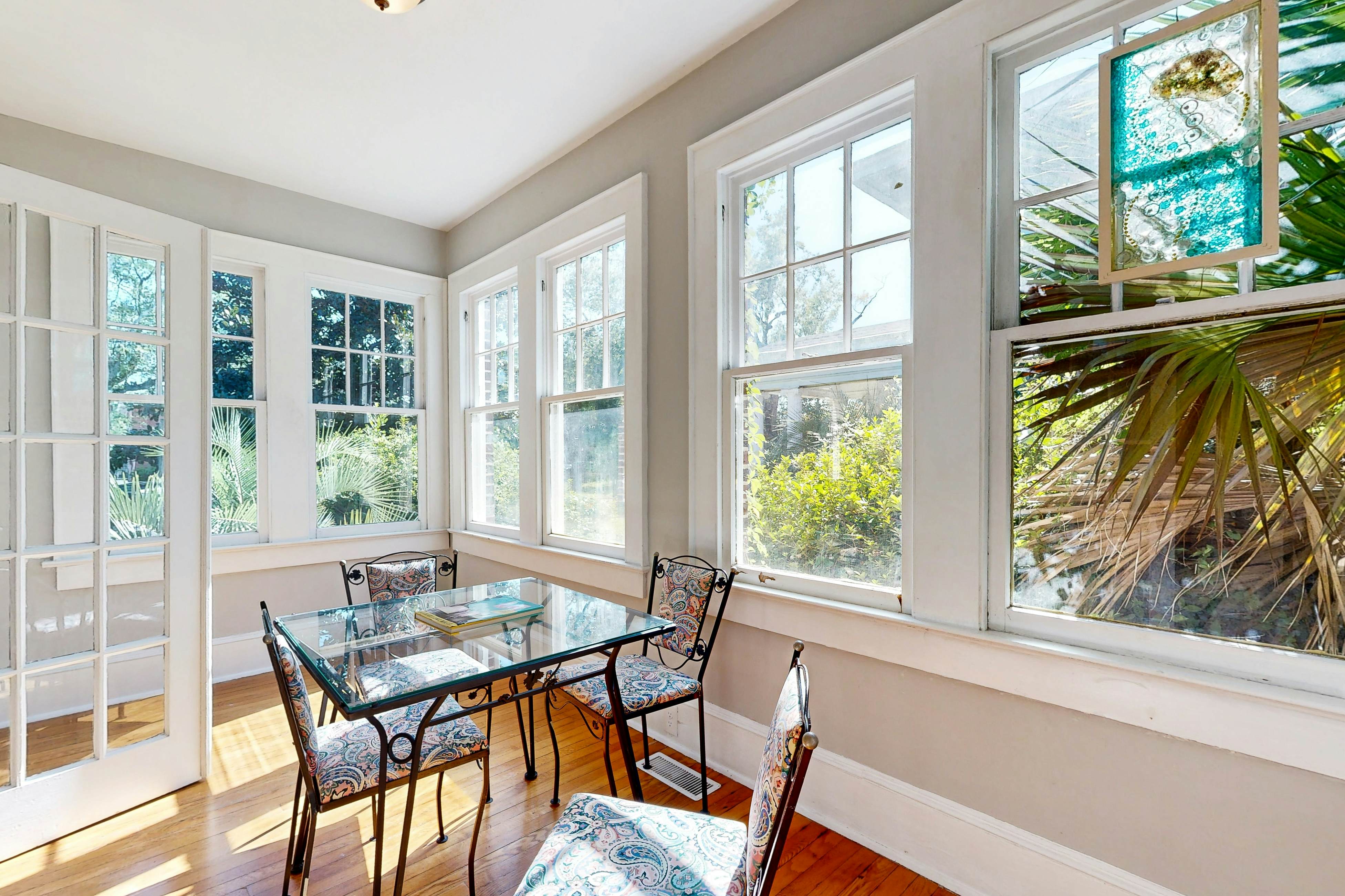 WI47 Historic Charmer