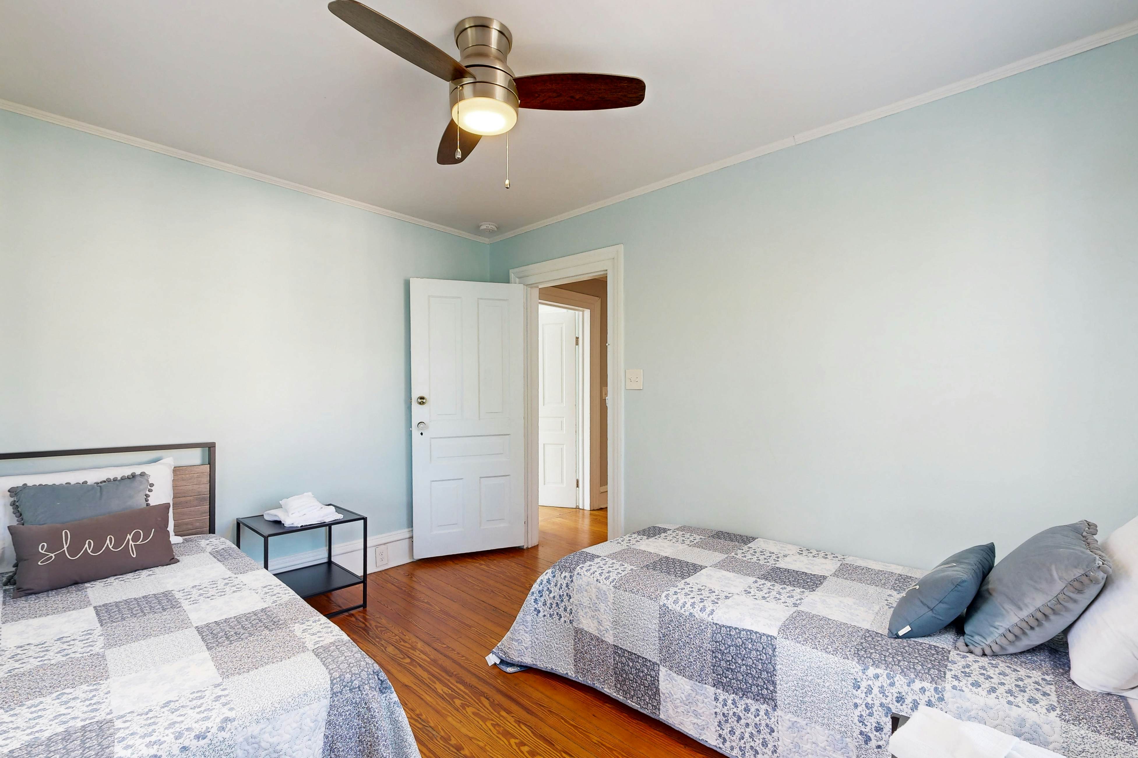 WI47 Historic Charmer