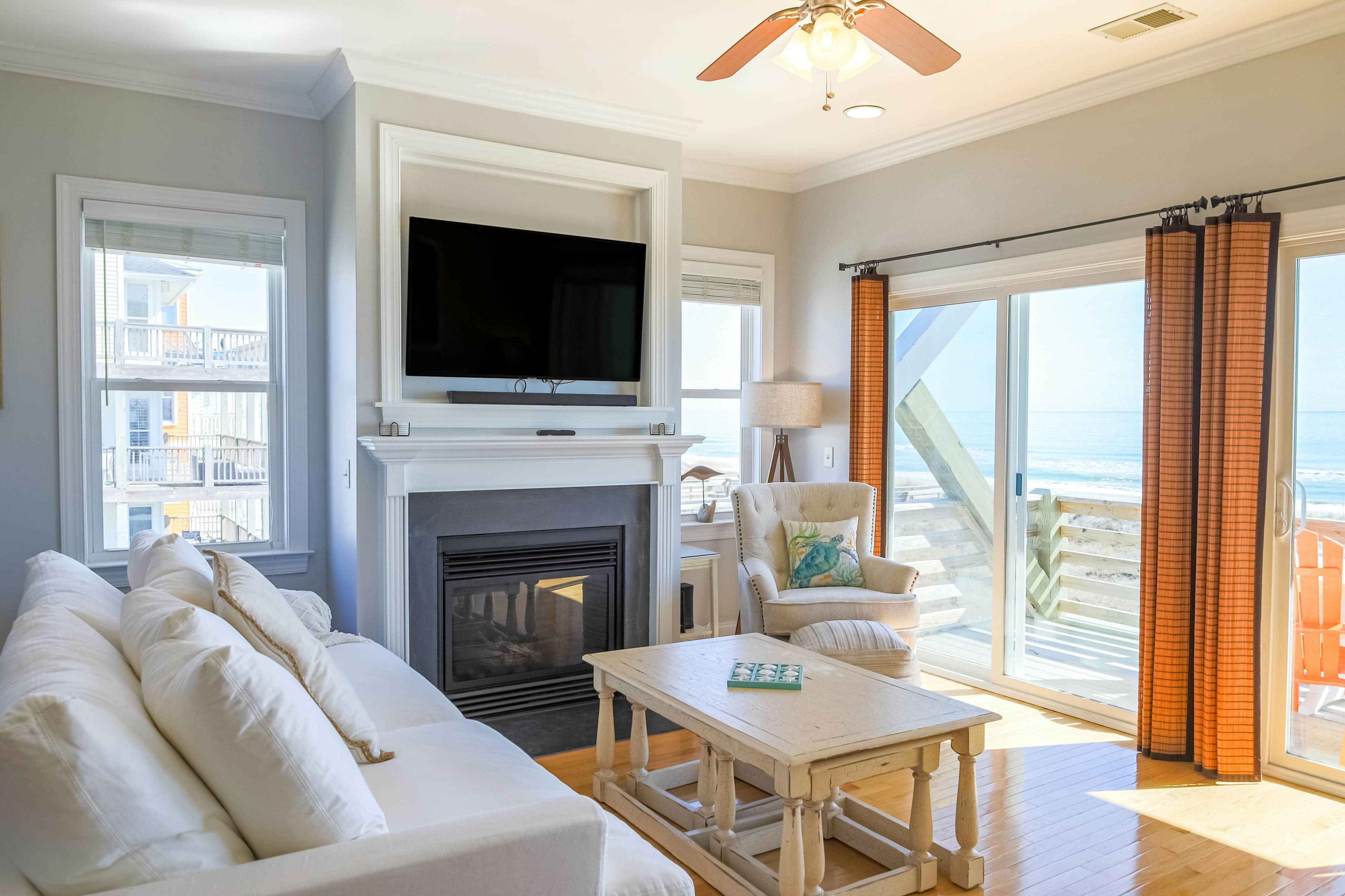 CB21 The Herons Hideaway -Oceanfront