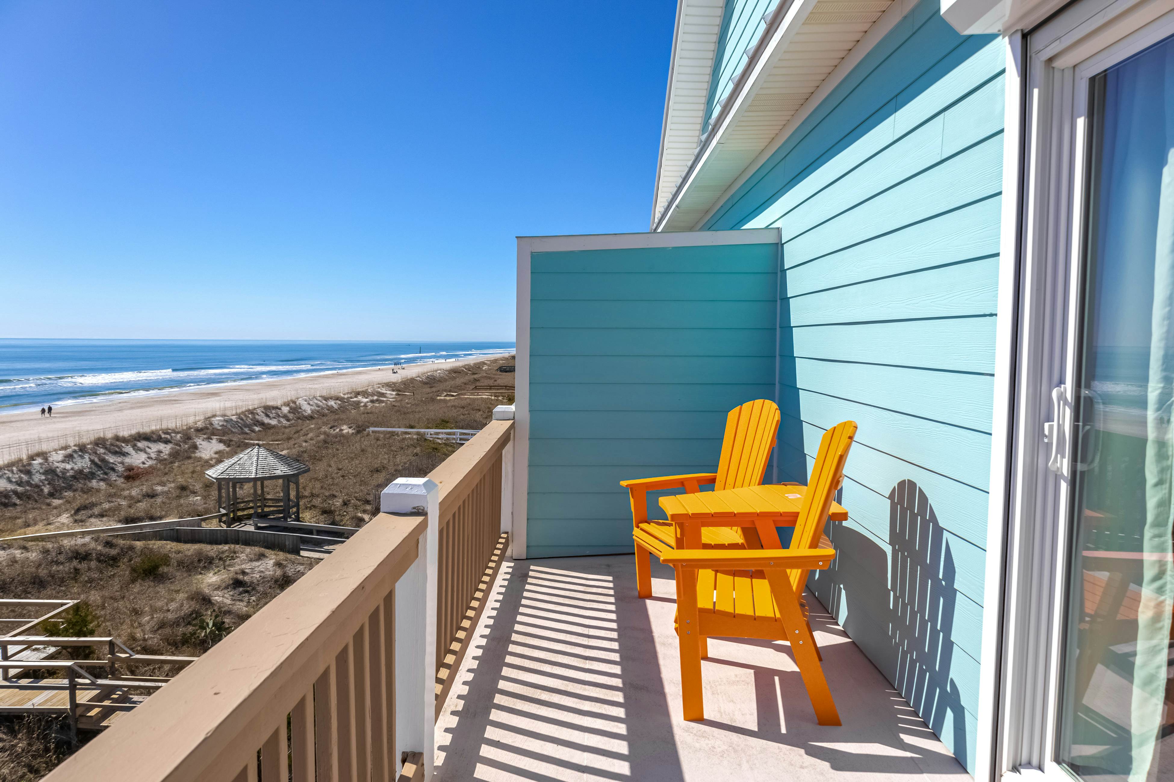 CB21 The Herons Hideaway -Oceanfront