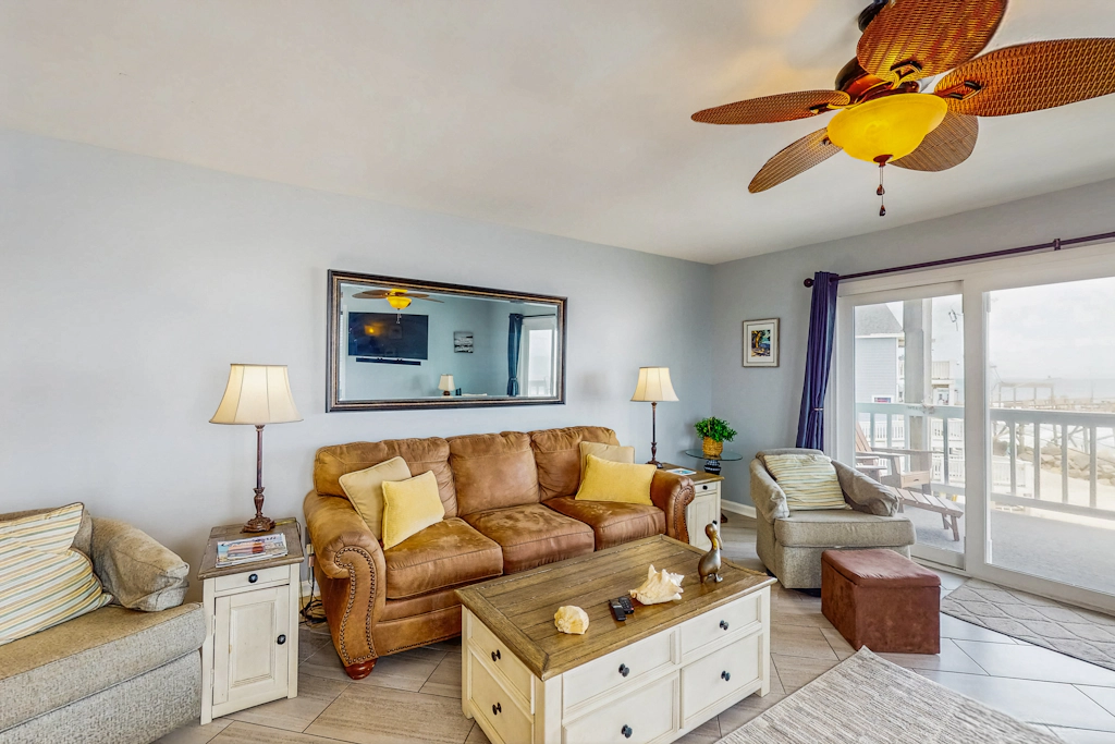 CB44 Oceanfront A3 Island North Surfsound