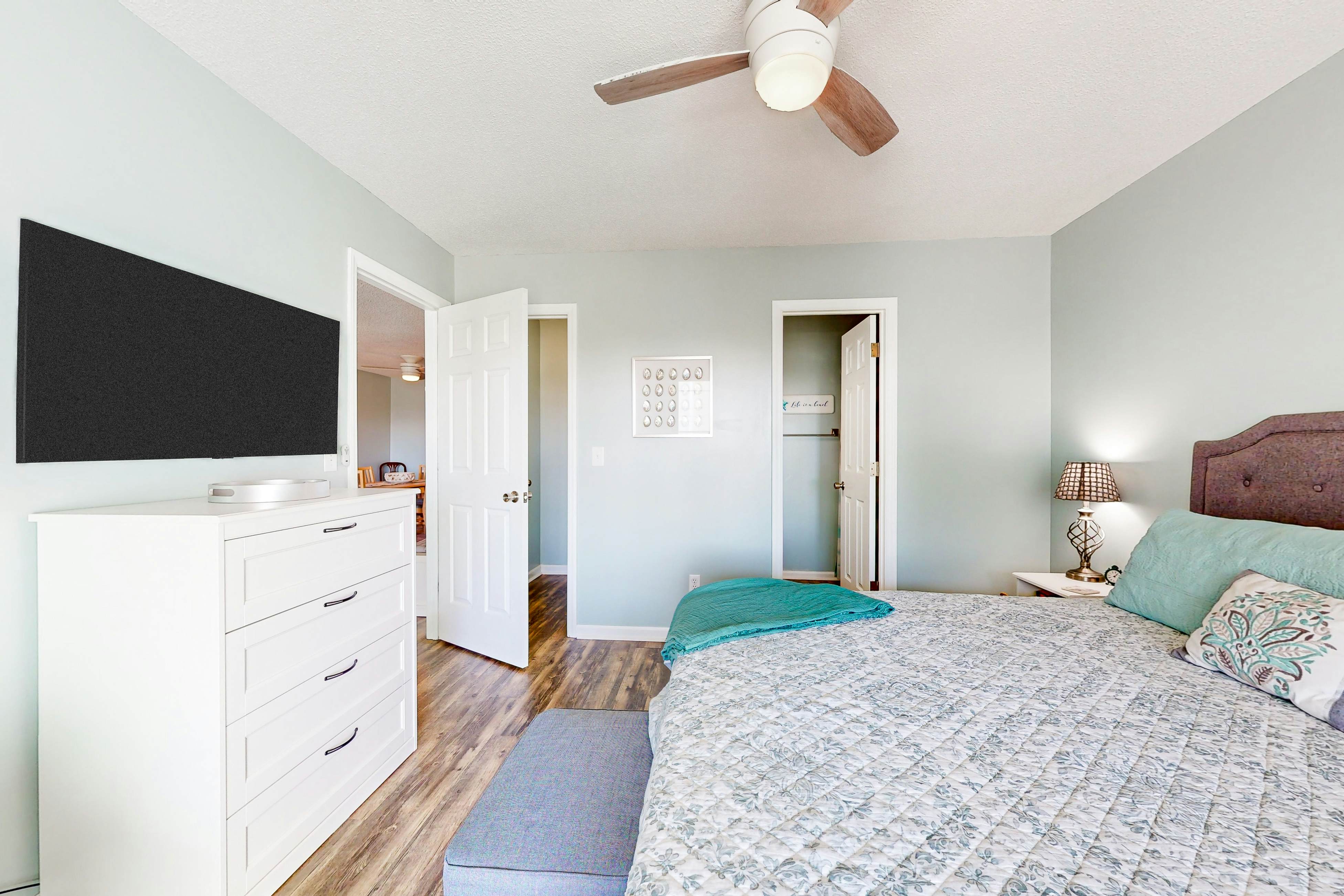 CB76 SPF 50 - Sunny, with a chance of everything