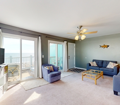 CB79 Carolina Beachfront Beauty