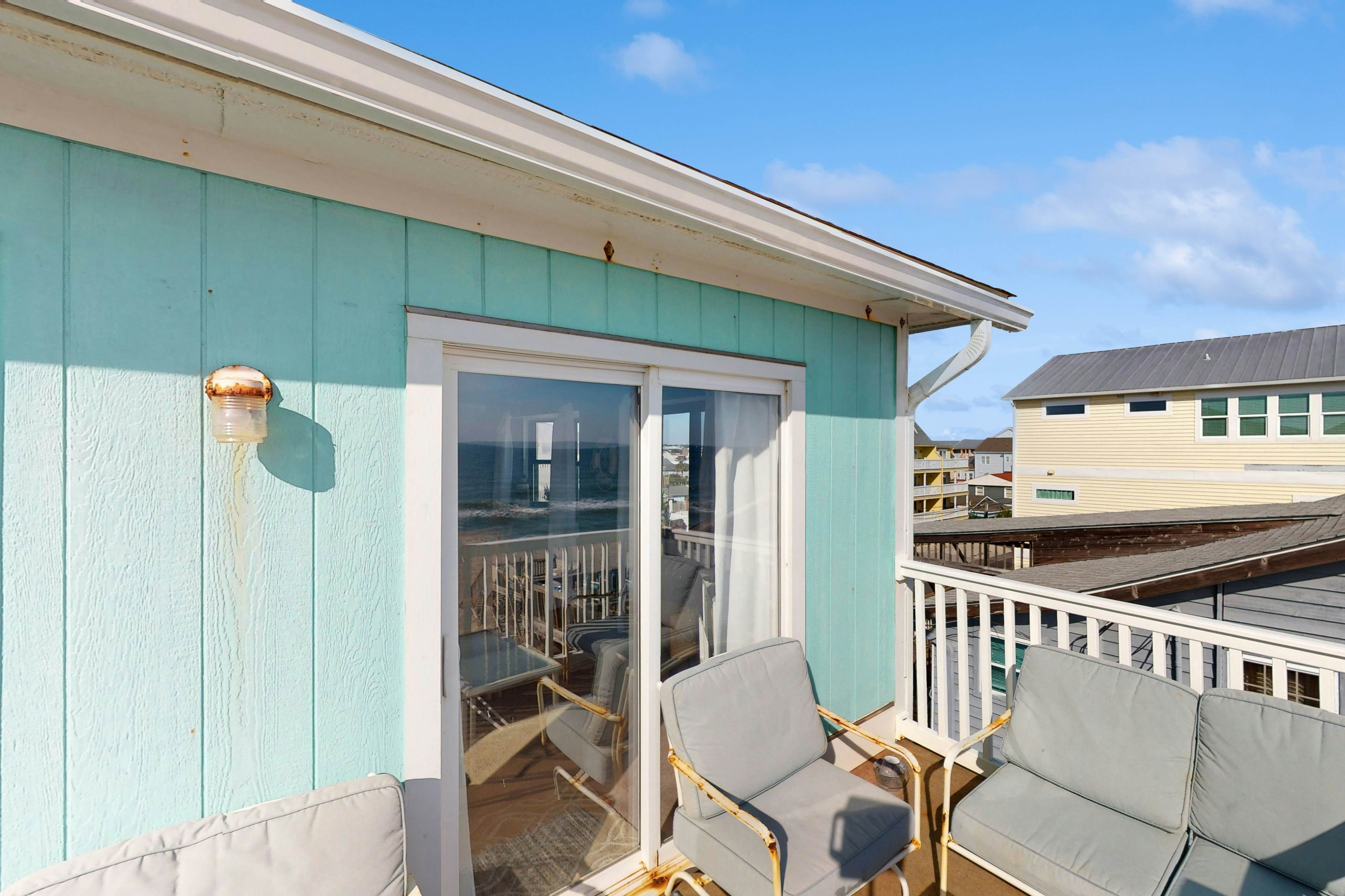 CB79 Carolina Beachfront Beauty