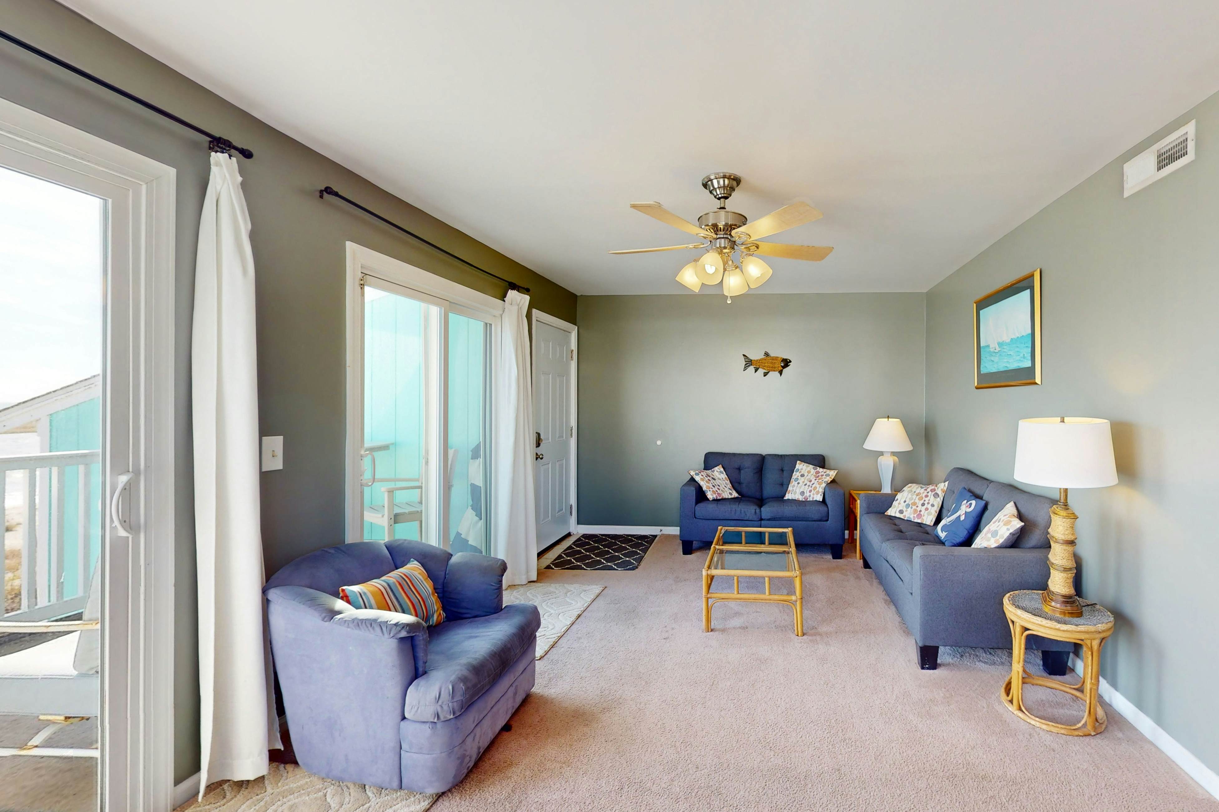 CB79 Carolina Beachfront Beauty