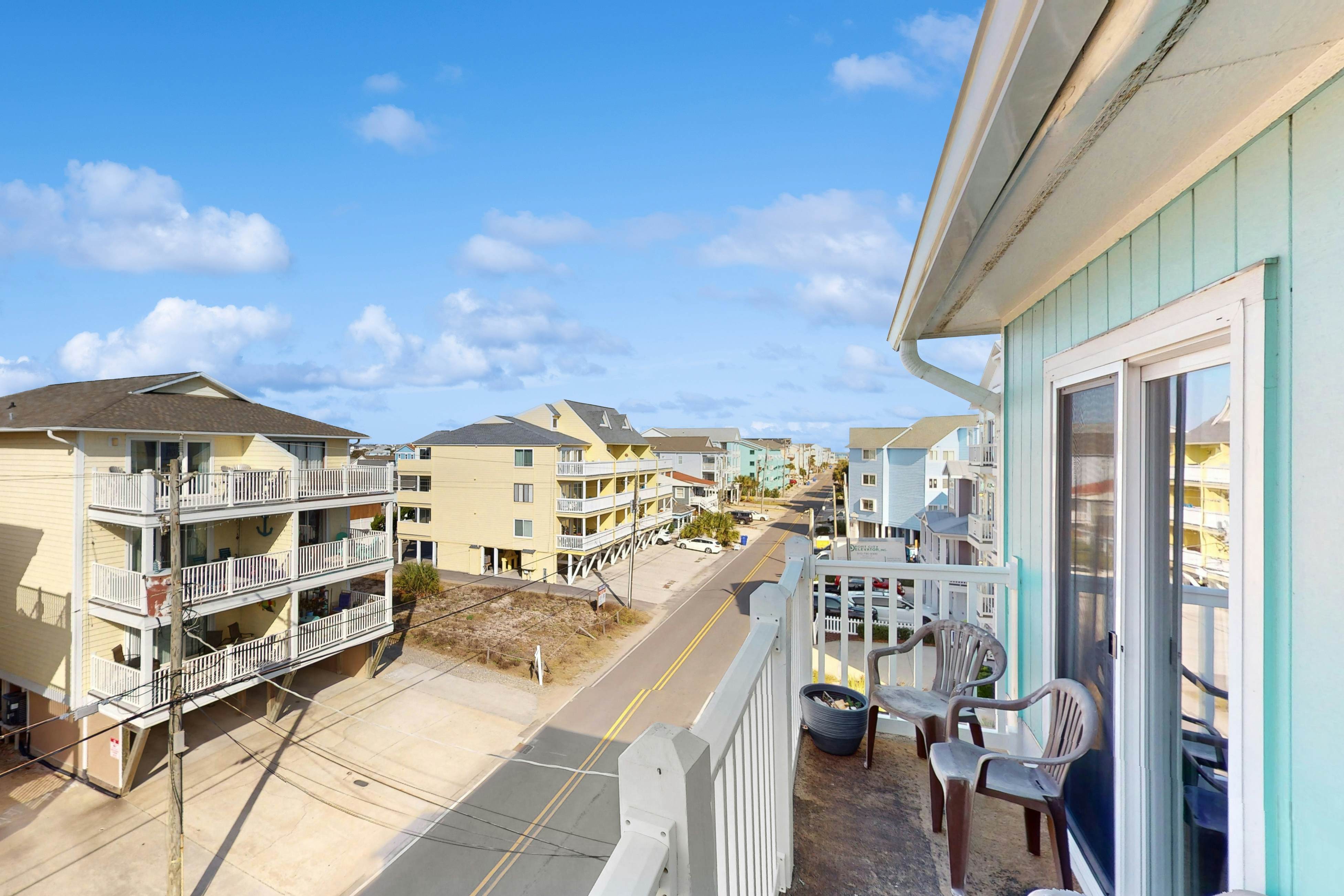 CB79 Carolina Beachfront Beauty