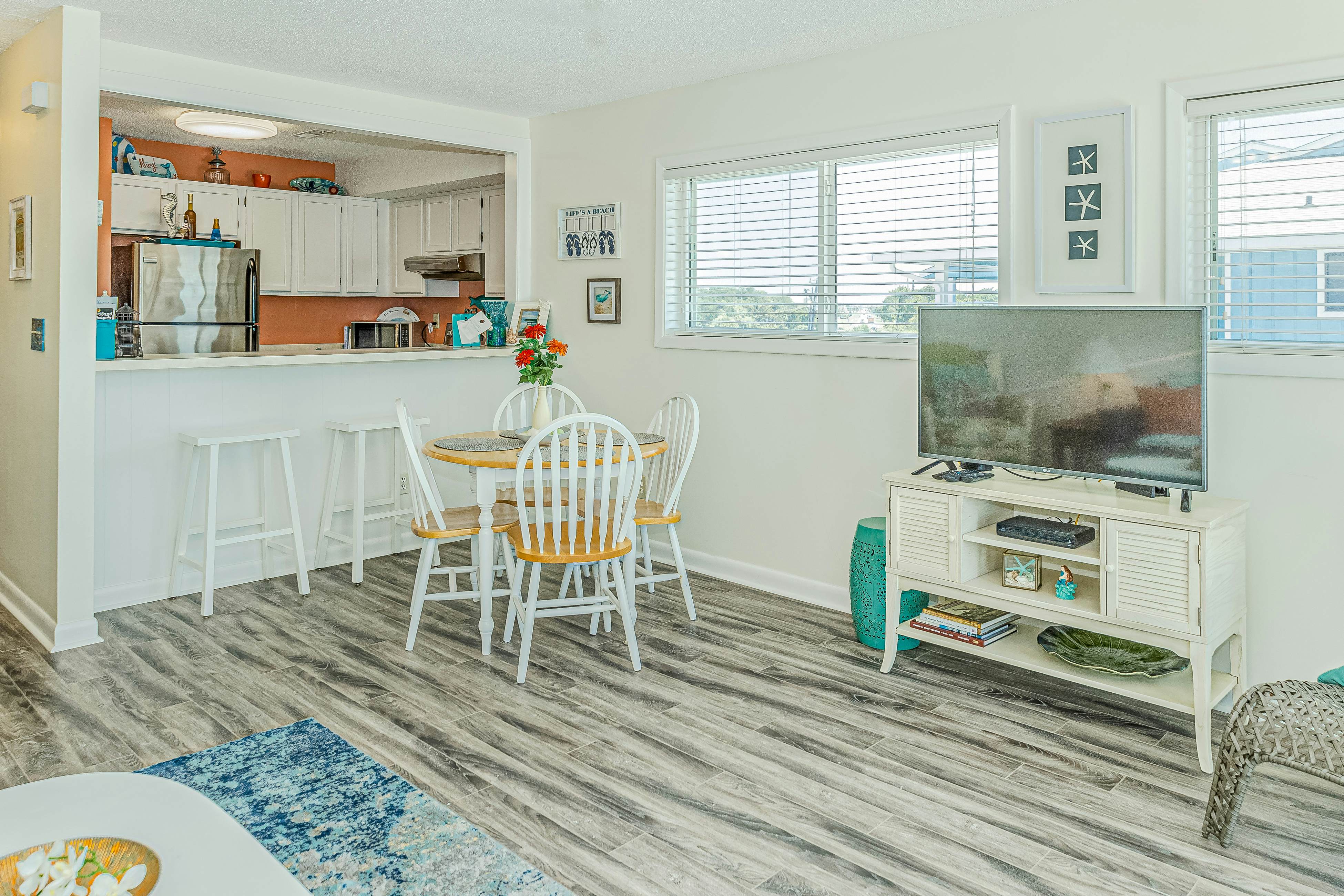 KB08 Sea Spray Place