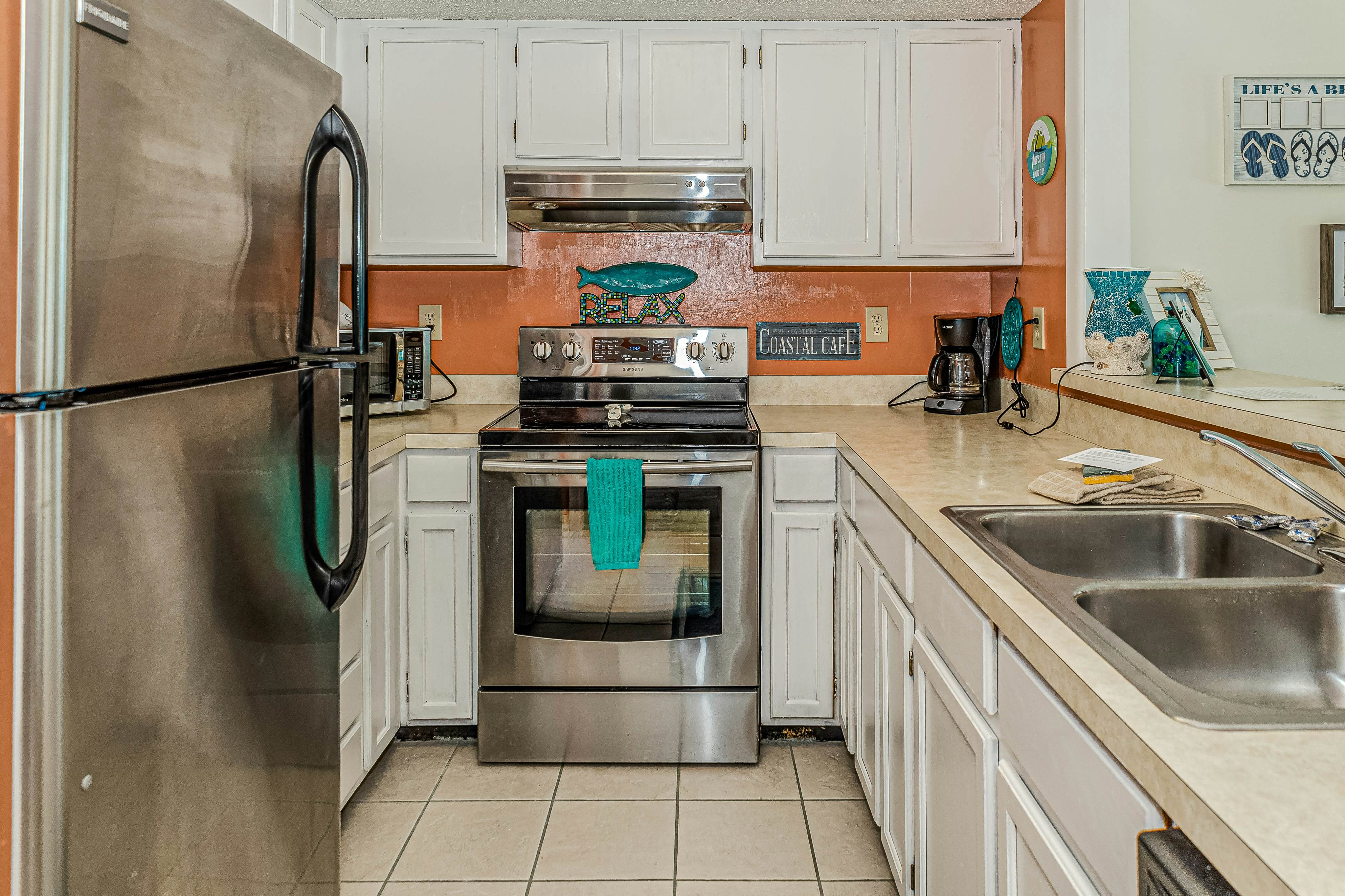 KB08 Sea Spray Place