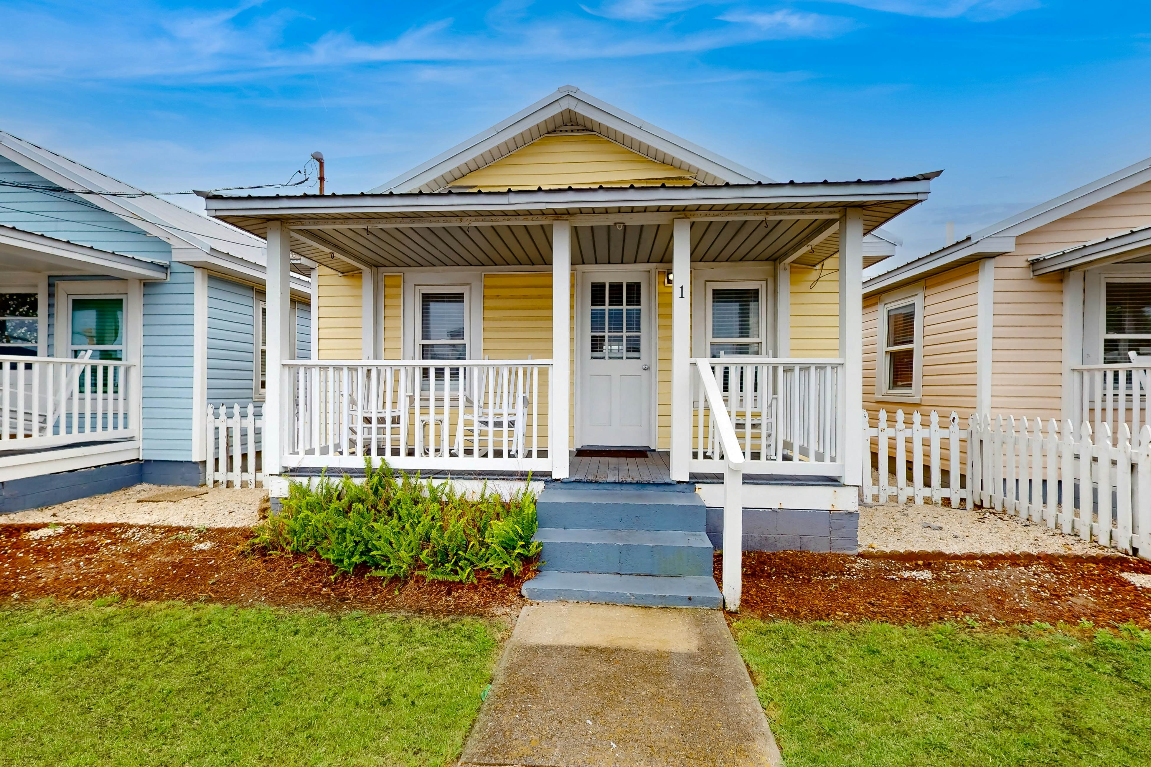 KB14 Pier View Cottage Unit 1