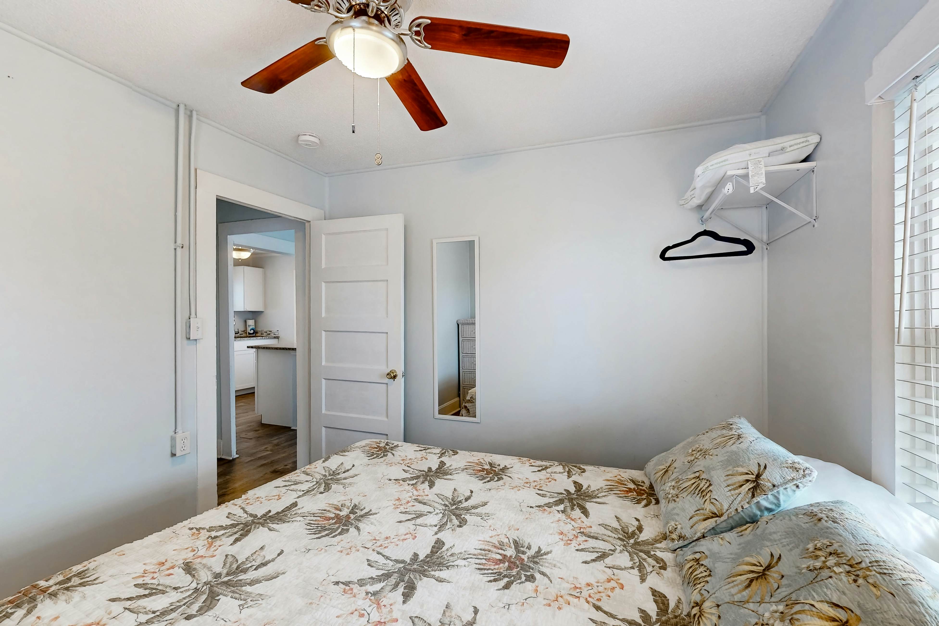 KB14 Pier View Cottage Unit 1