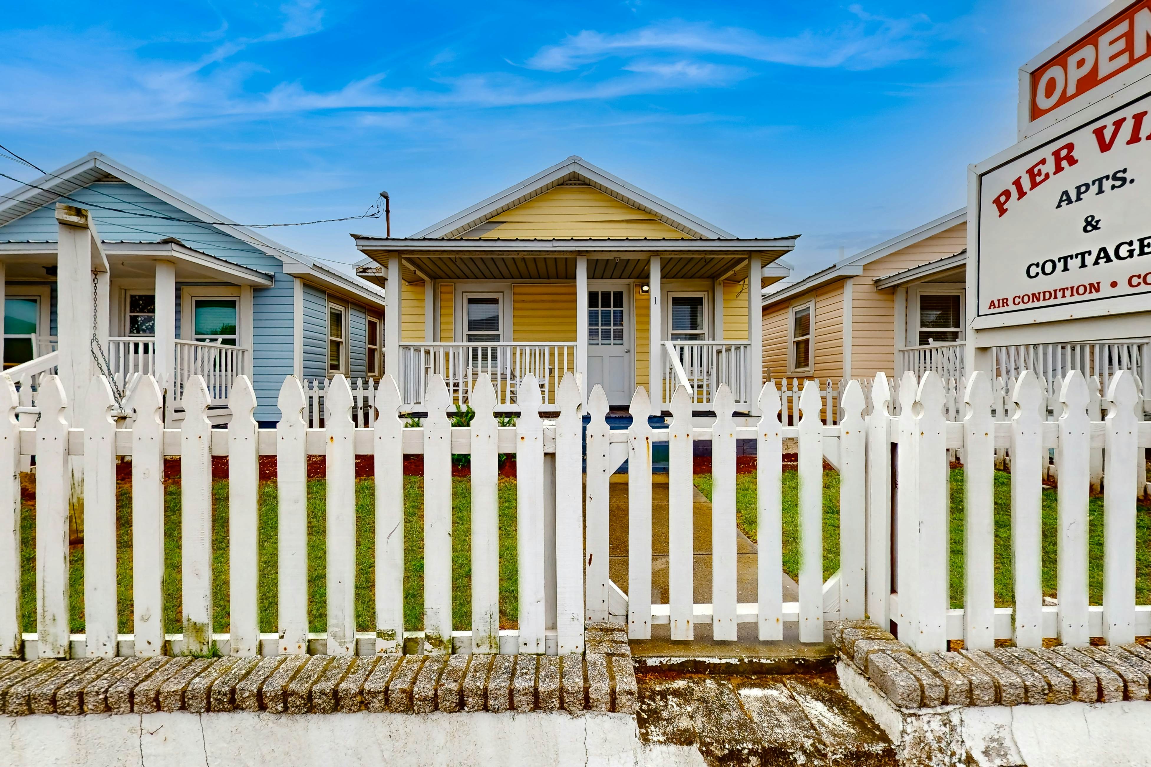 KB14 Pier View Cottage Unit 1